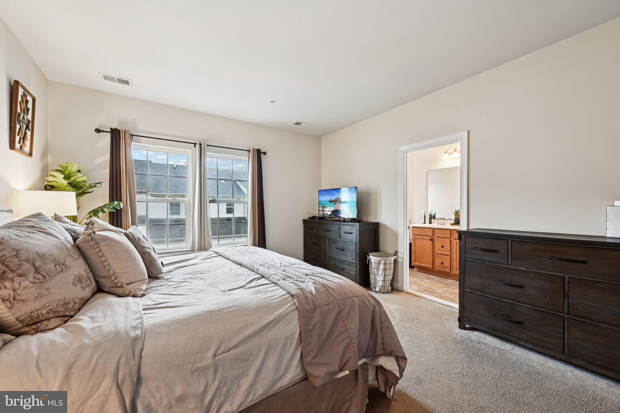 PINE RIDGE CROSSING - Residential