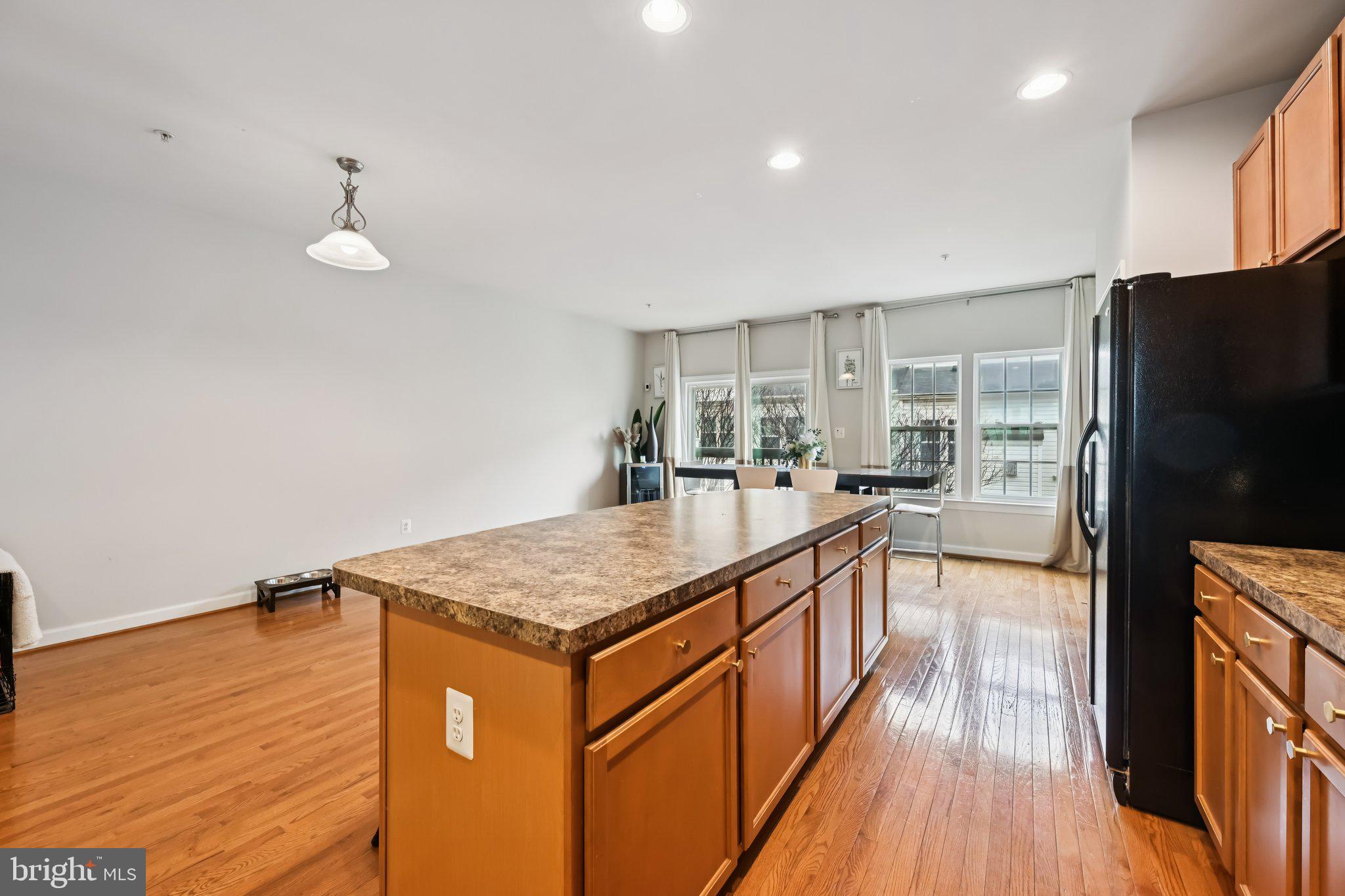 PINE RIDGE CROSSING - Residential