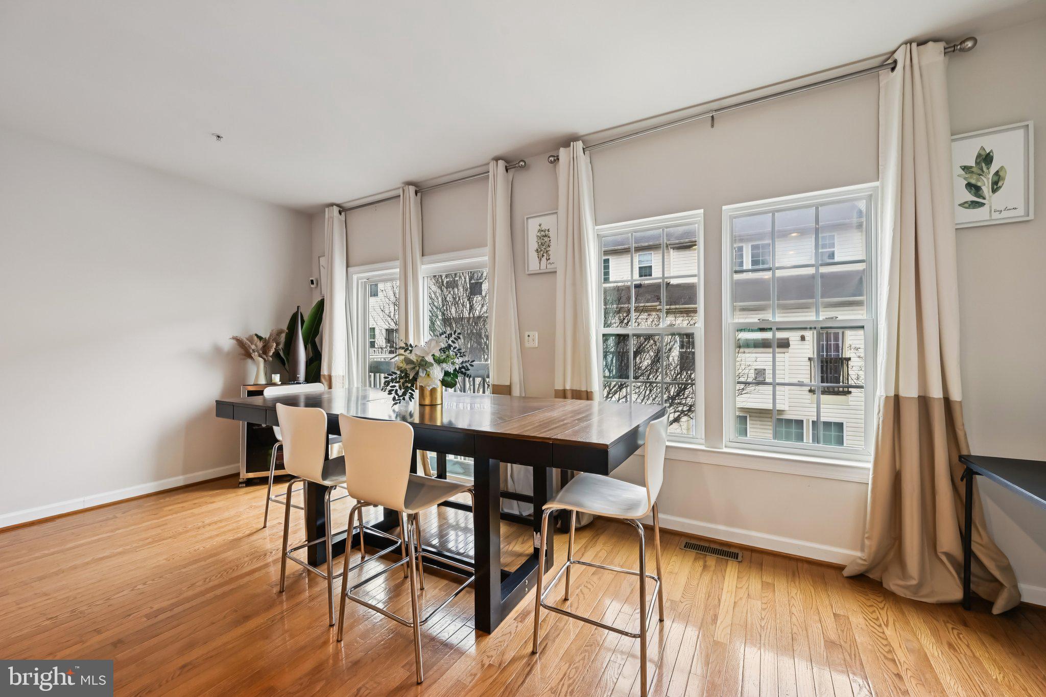 PINE RIDGE CROSSING - Residential