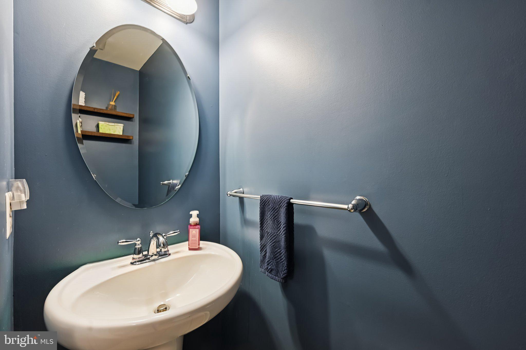 PINE RIDGE CROSSING - Residential