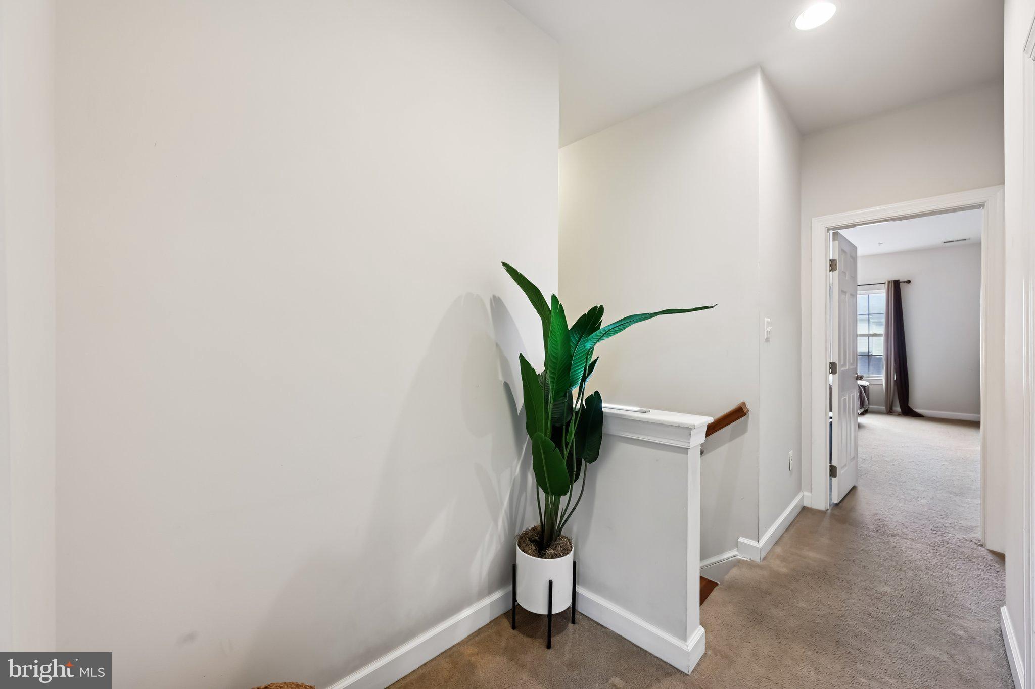 PINE RIDGE CROSSING - Residential