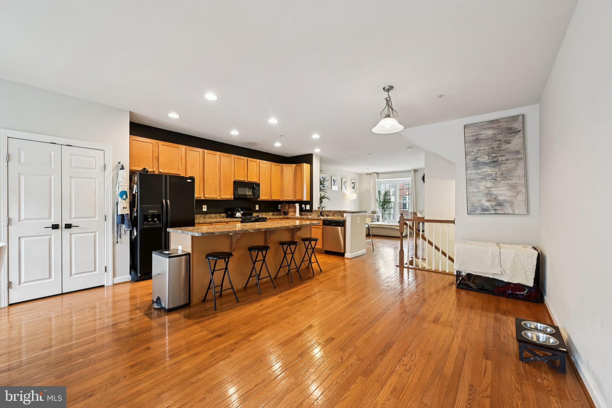 PINE RIDGE CROSSING - Residential