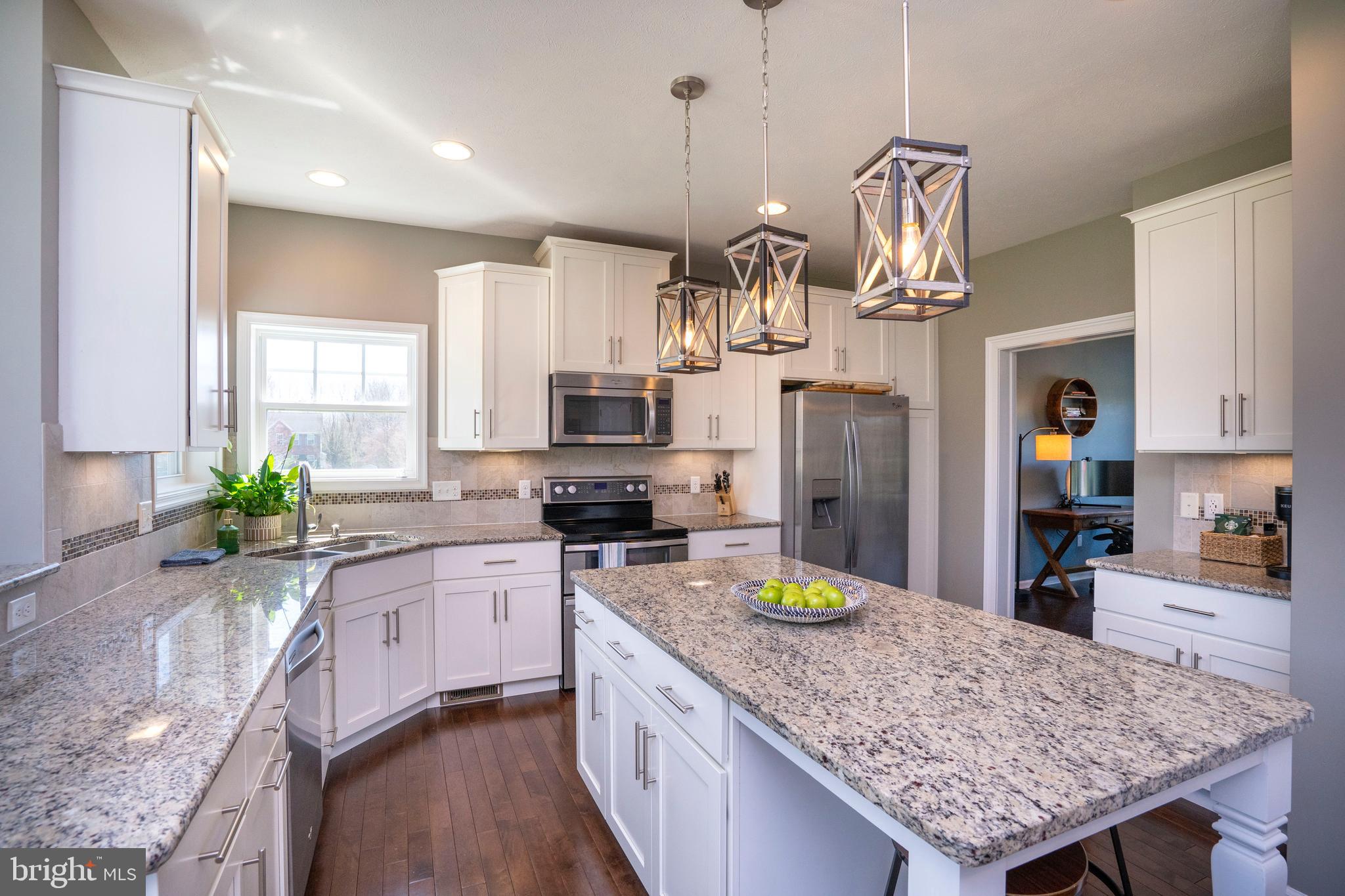 TROTTER FARMS - Residential