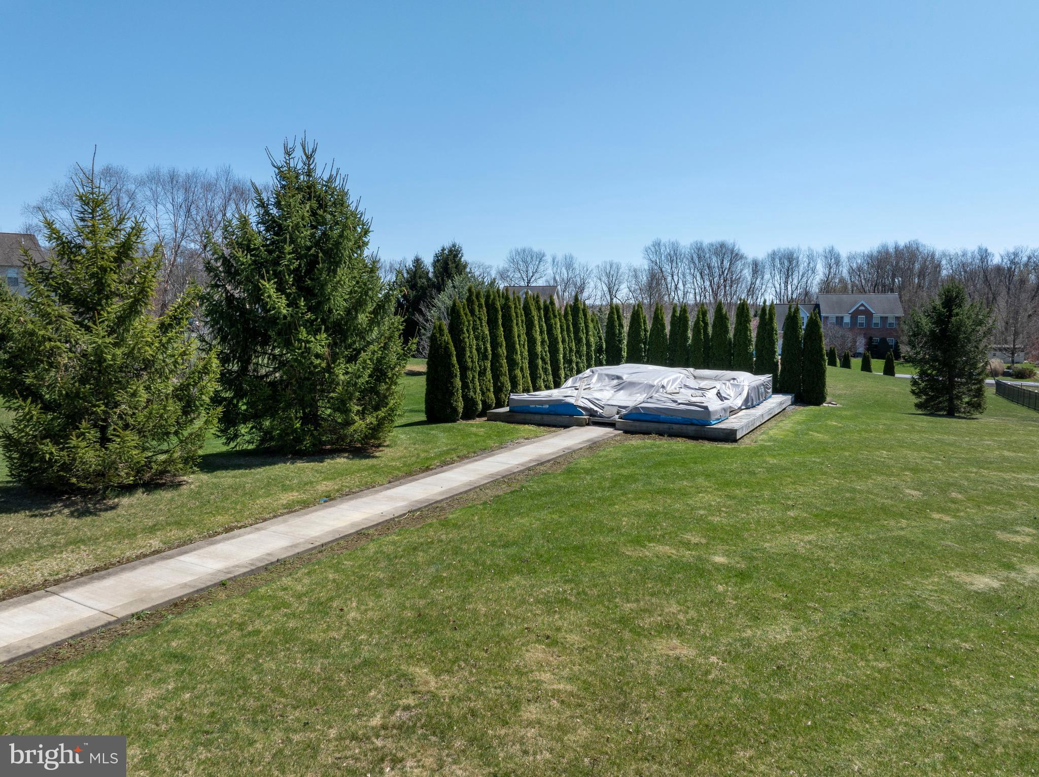 TROTTER FARMS - Residential