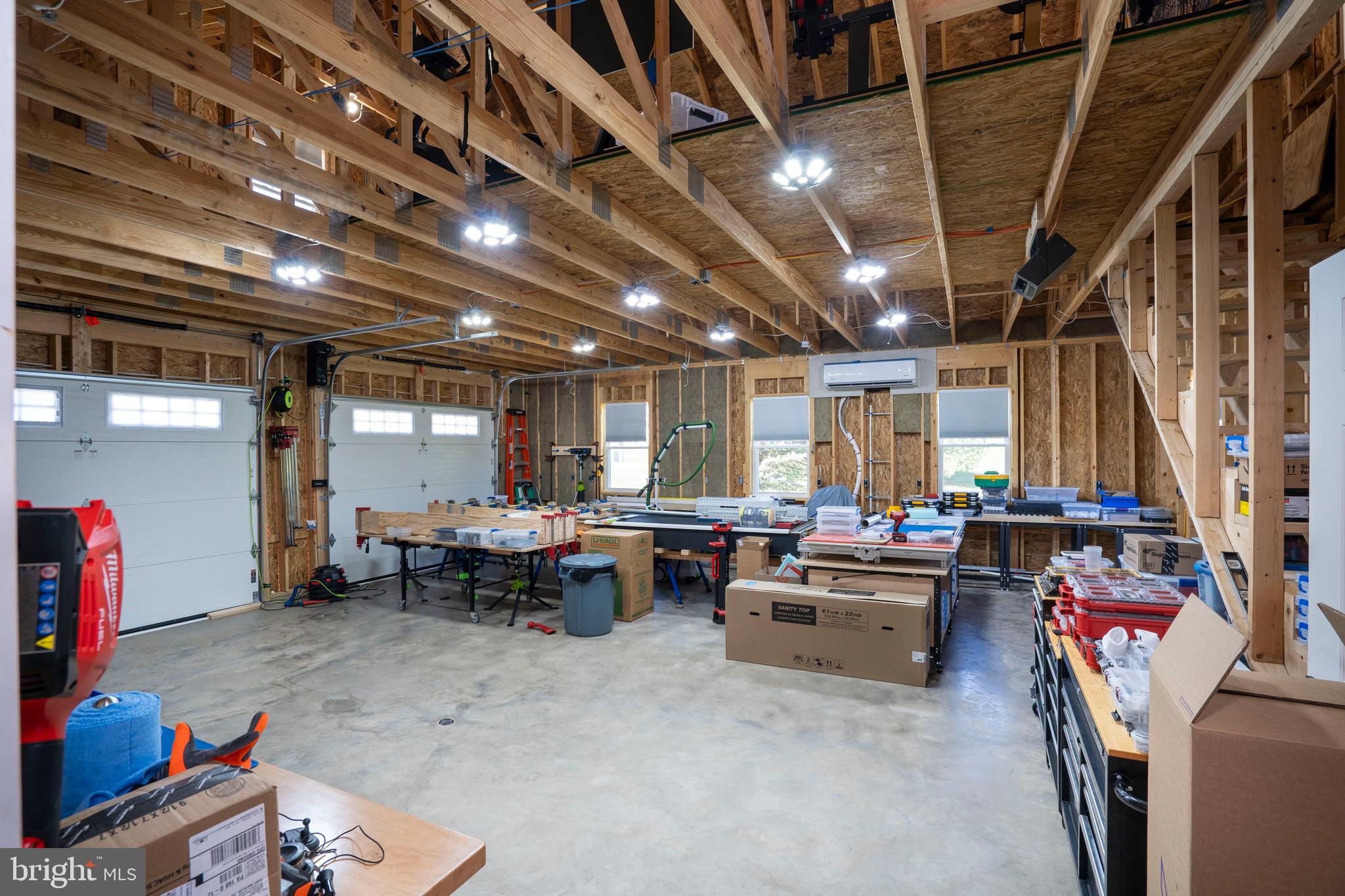 TROTTER FARMS - Residential