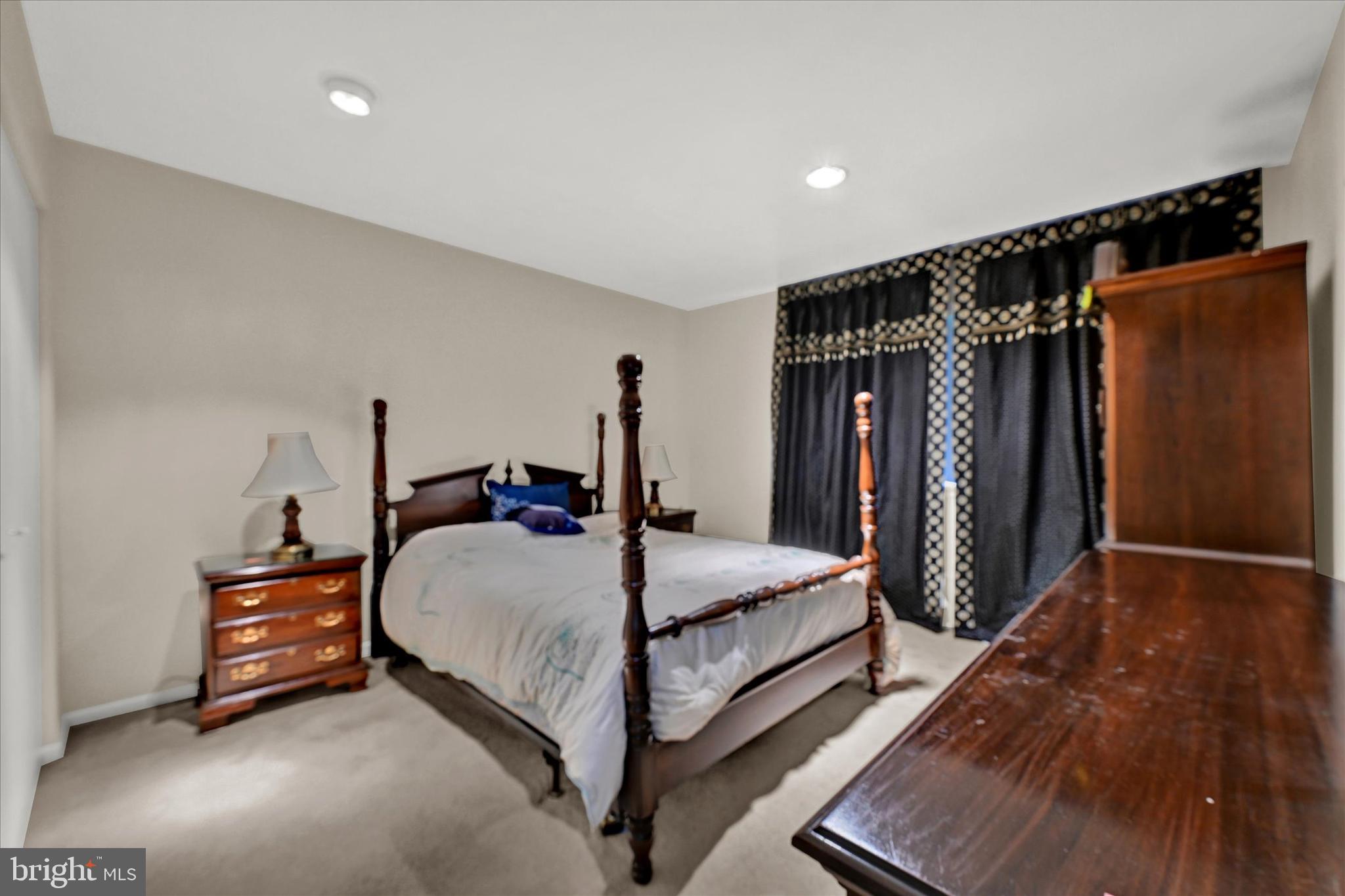 WORTHINGTON VALLEY ESTATES - Residential