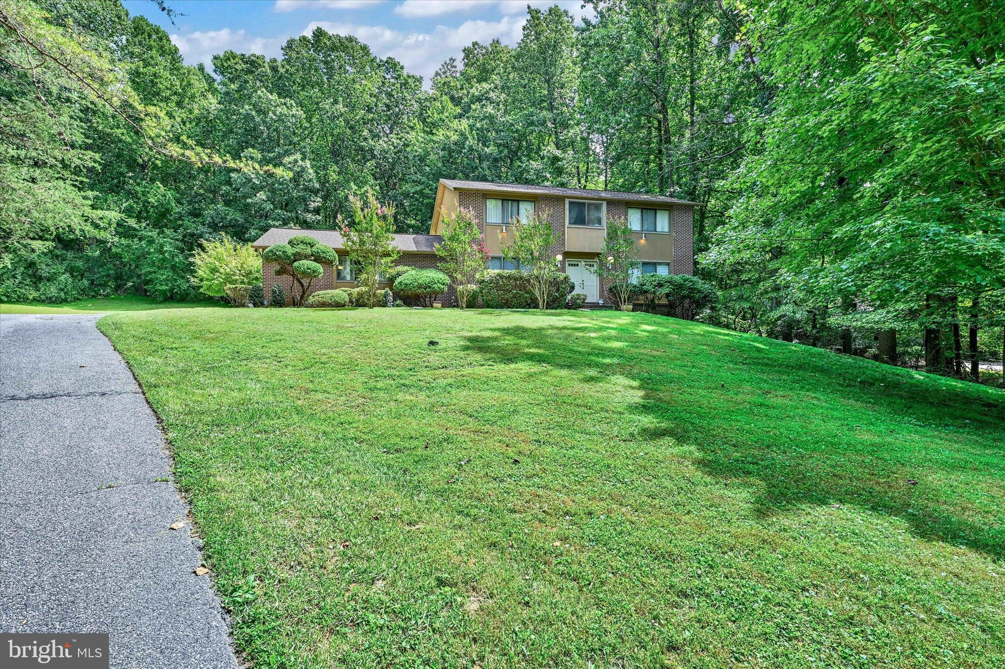 WORTHINGTON VALLEY ESTATES - Residential