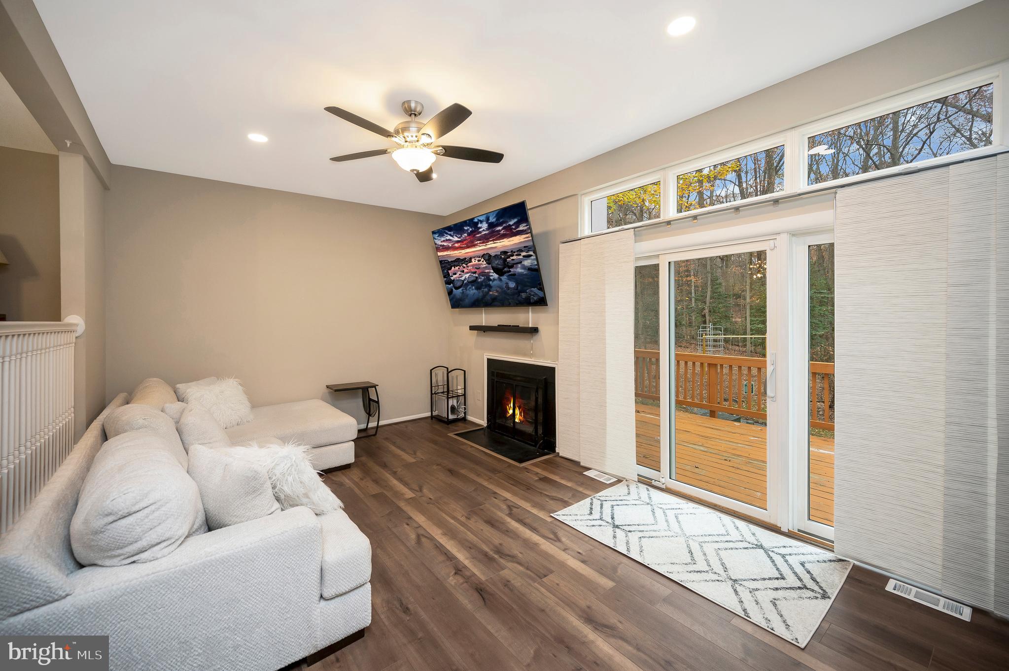 GENERATION - Residential Lease