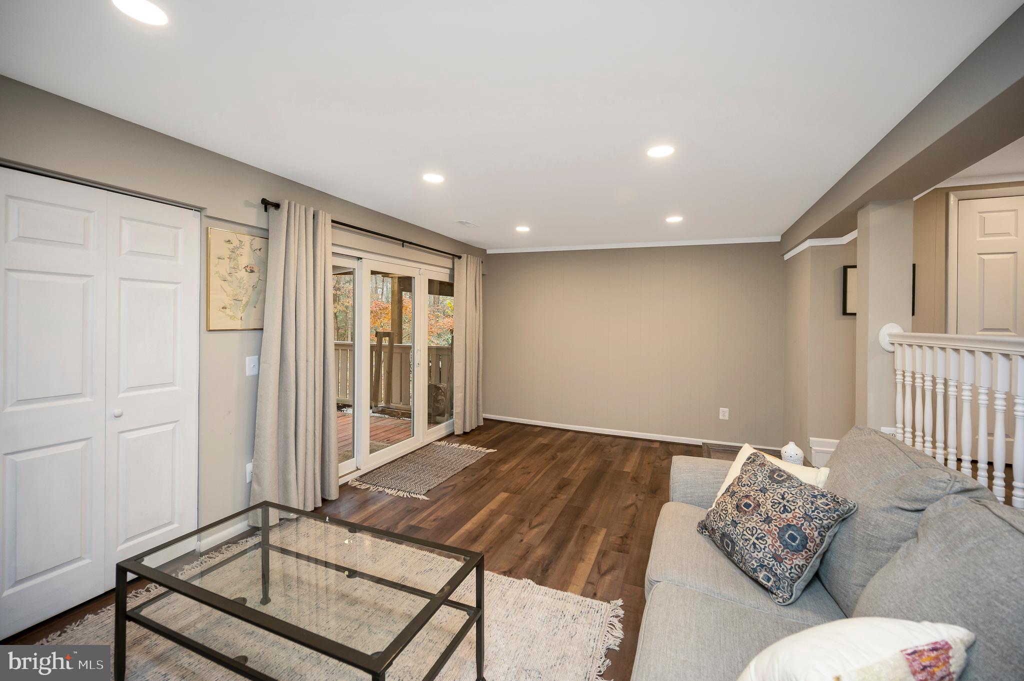 GENERATION - Residential Lease