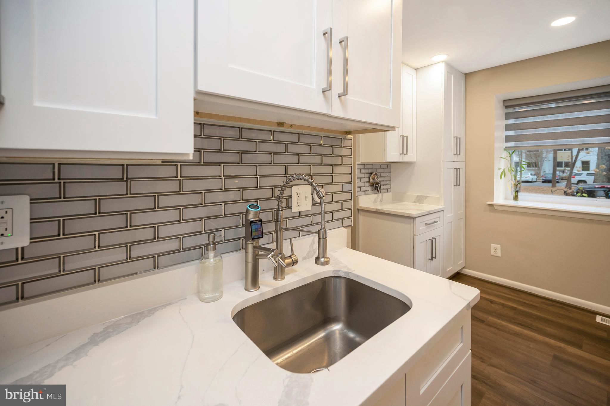 GENERATION - Residential Lease