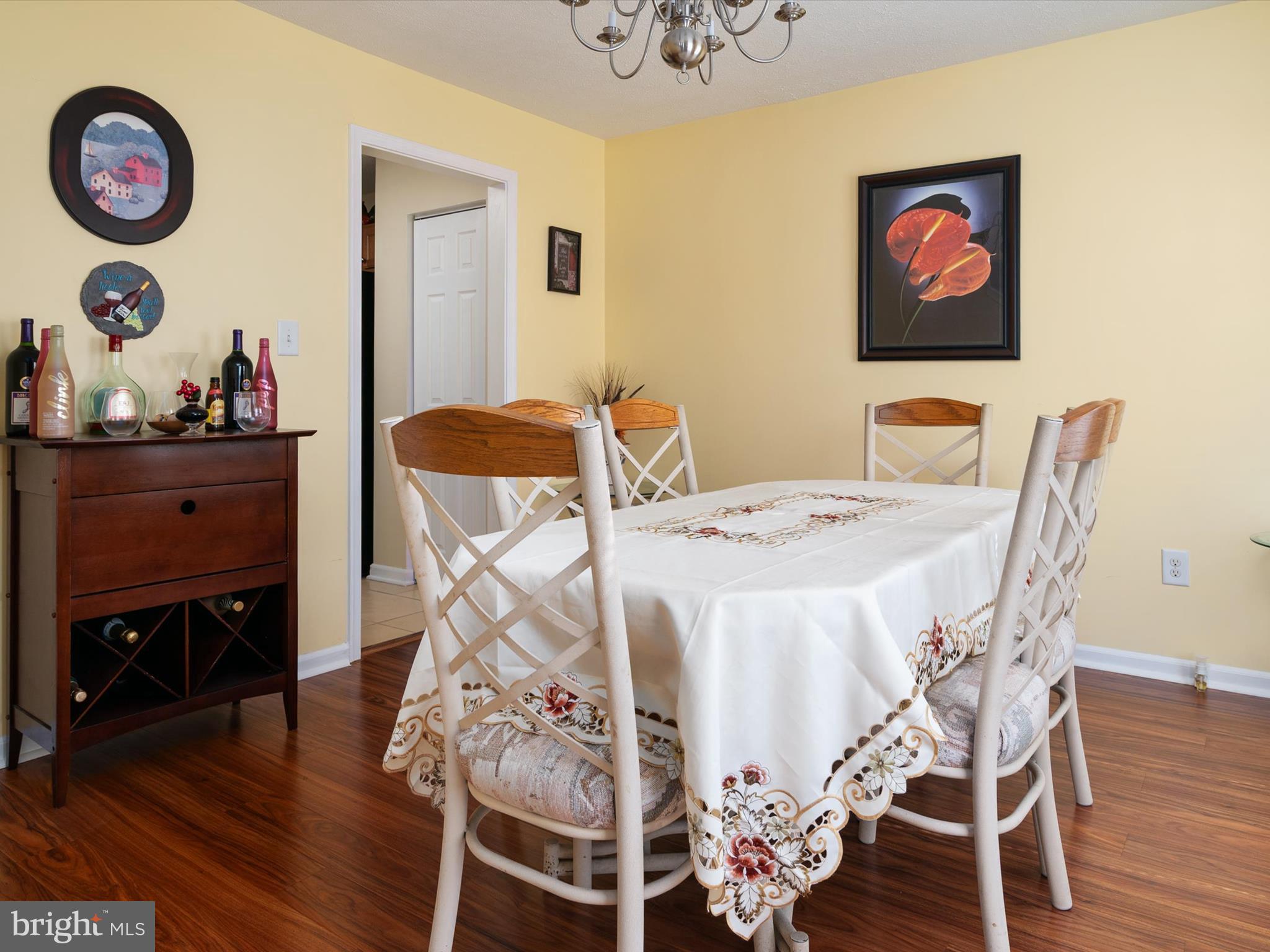 THE COURTS OF MALLORY - Residential