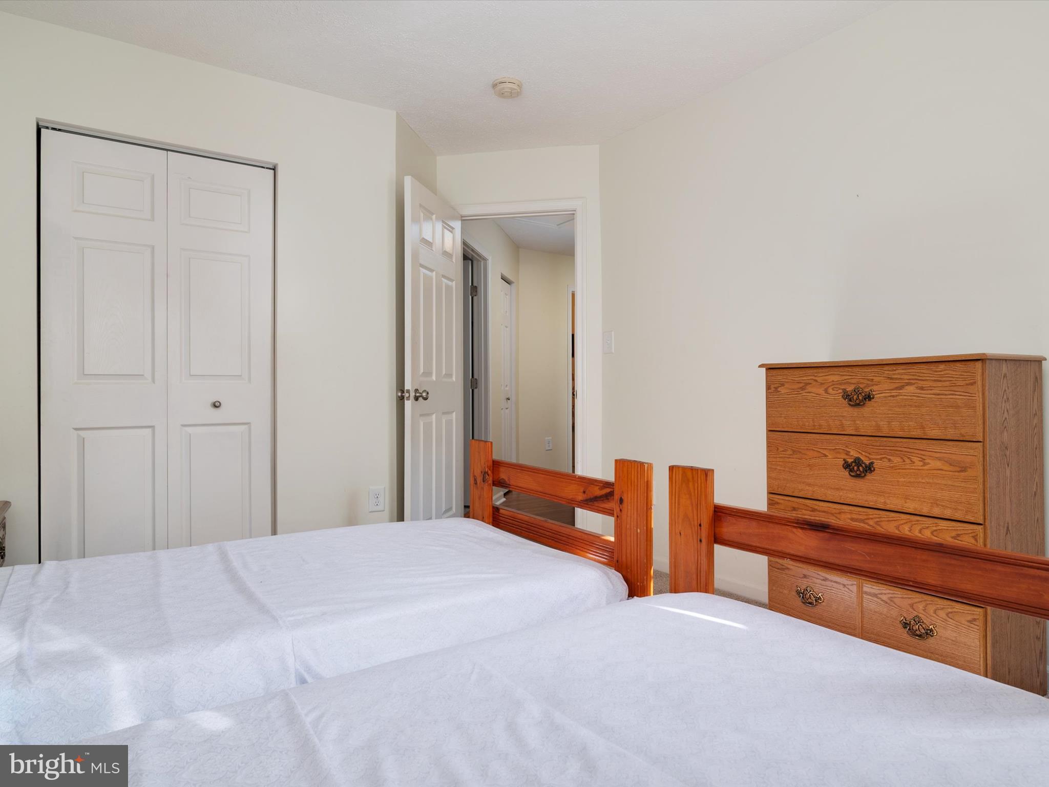 THE COURTS OF MALLORY - Residential