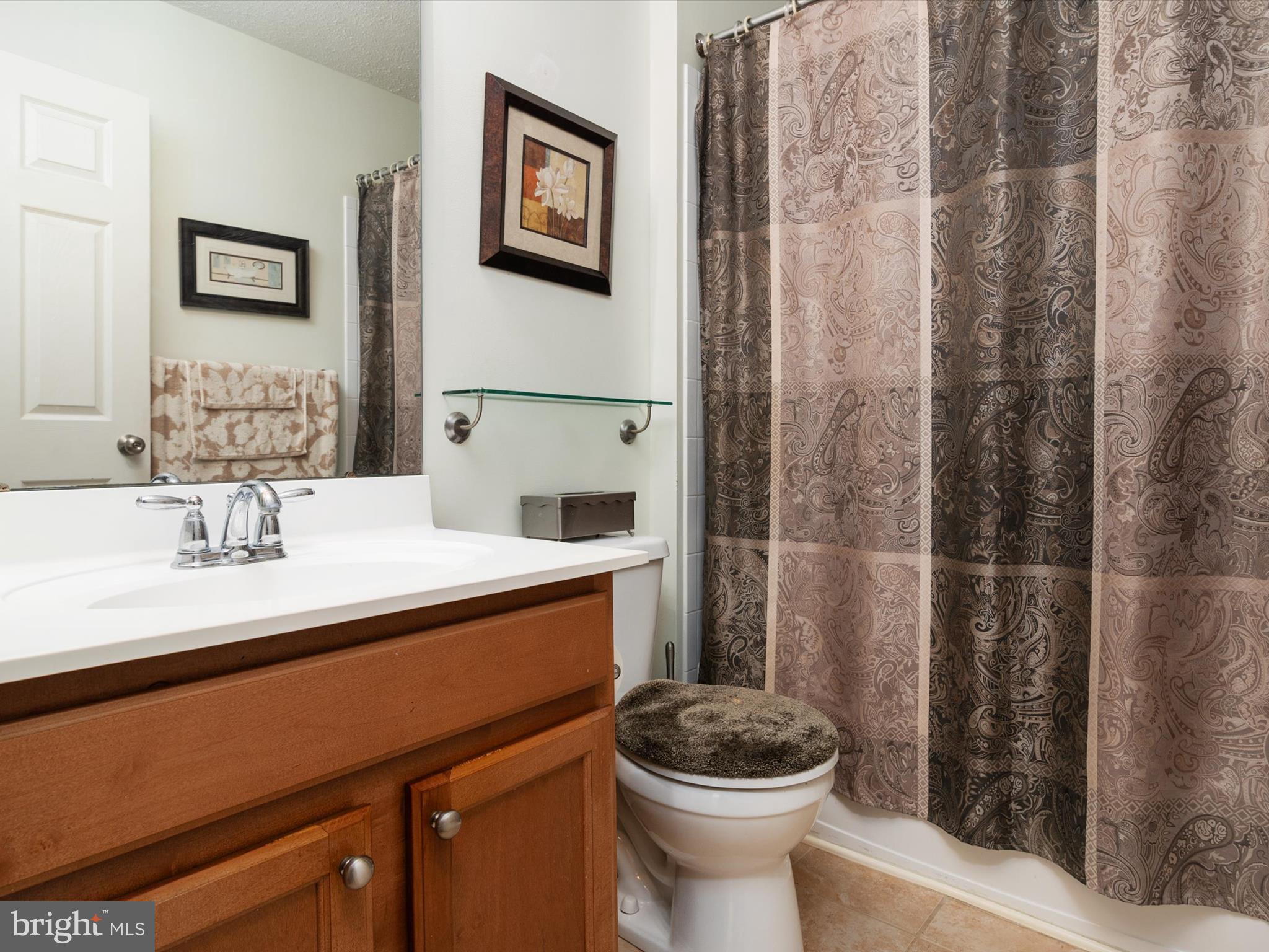 THE COURTS OF MALLORY - Residential