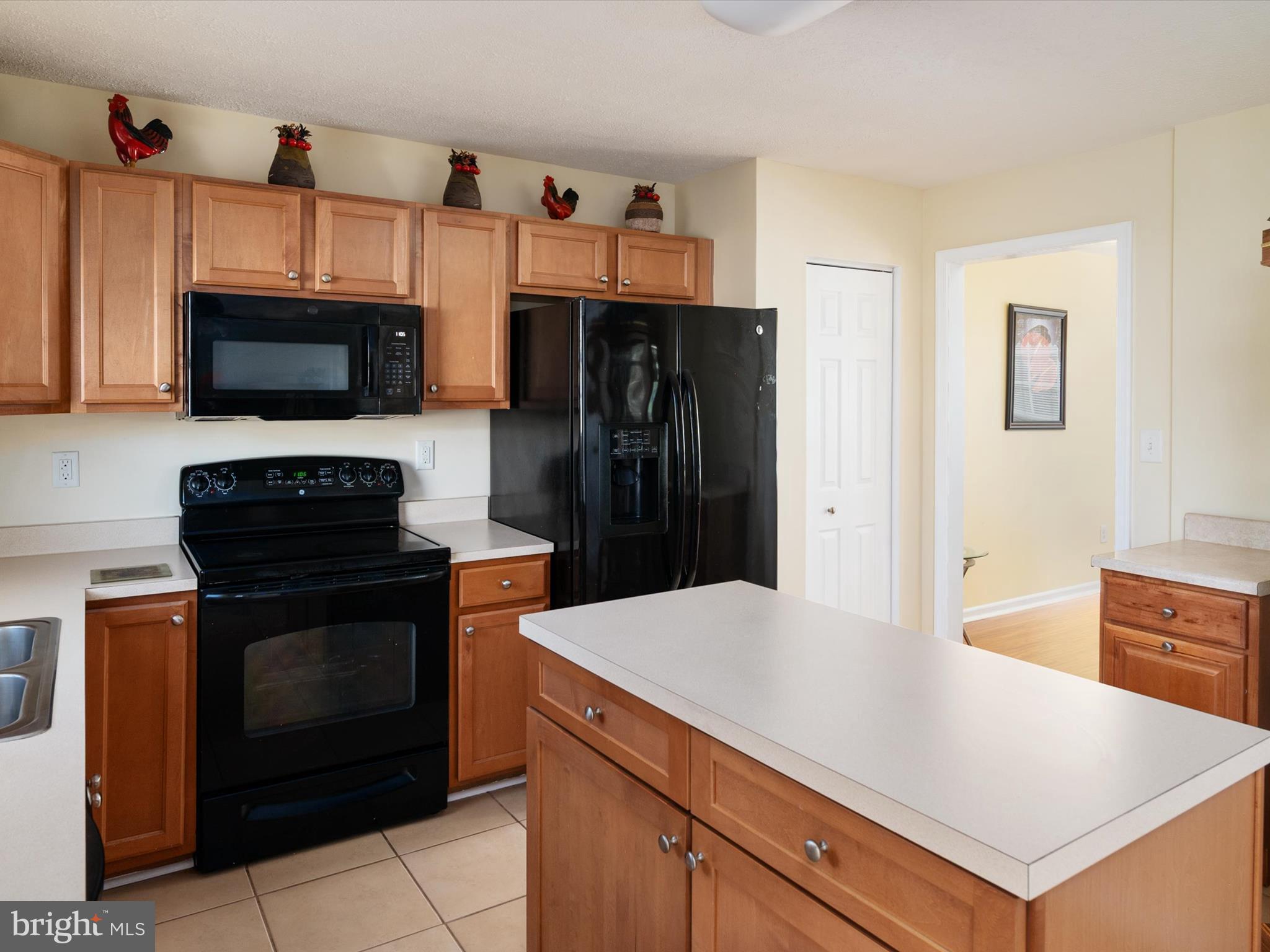 THE COURTS OF MALLORY - Residential