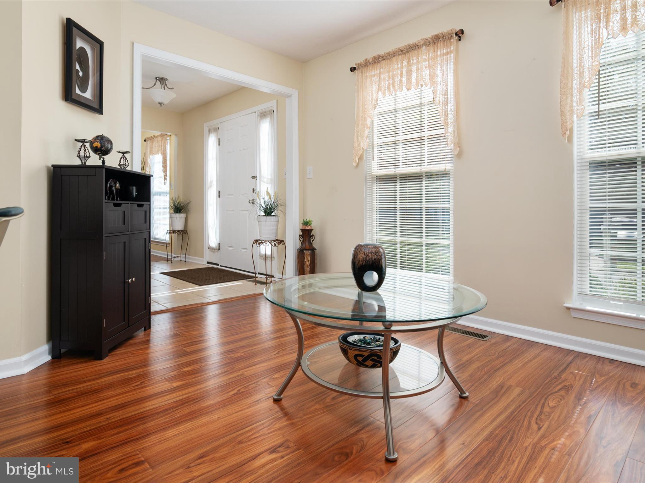 THE COURTS OF MALLORY - Residential