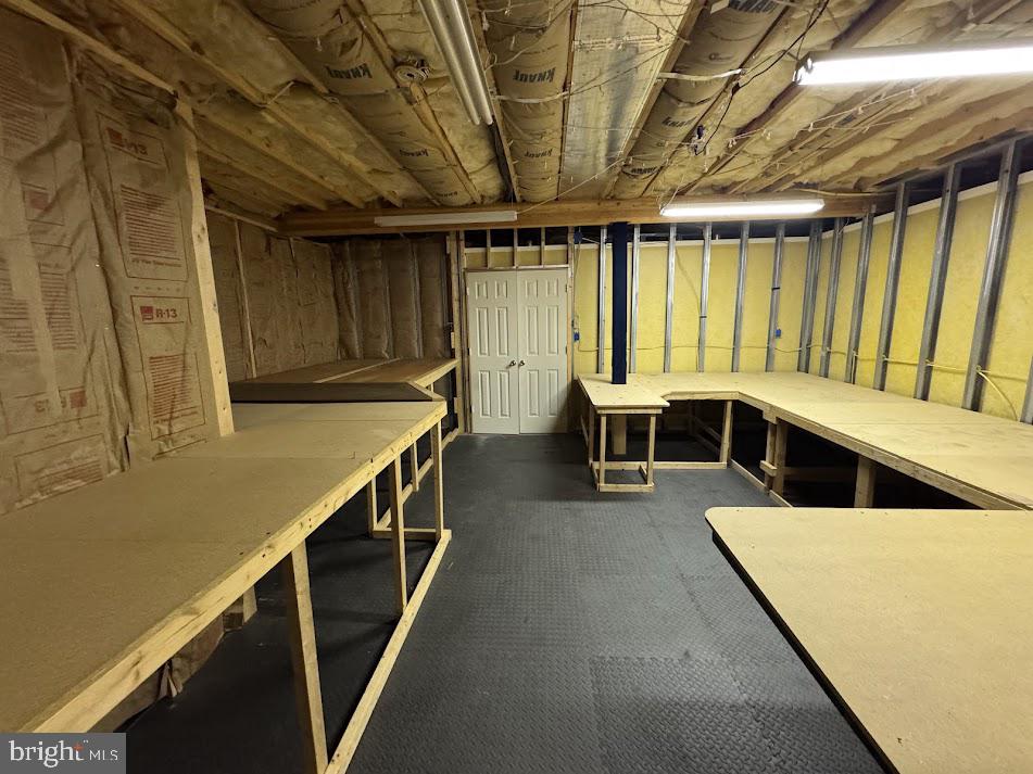 EAGLE ROCK RESORT - Residential