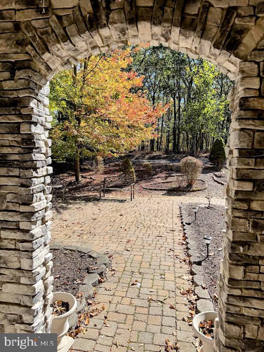 EAGLE ROCK RESORT - Residential