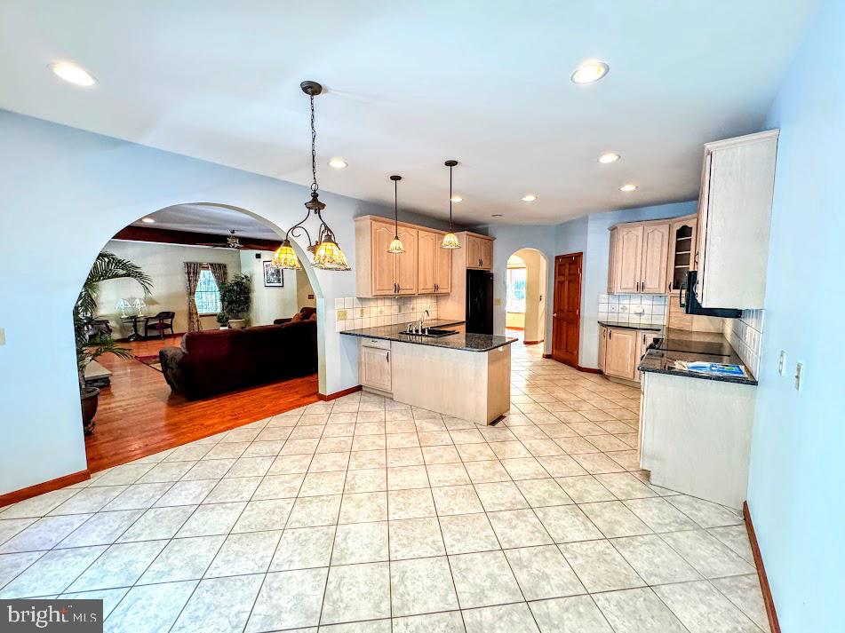 EAGLE ROCK RESORT - Residential