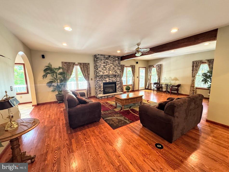 EAGLE ROCK RESORT - Residential