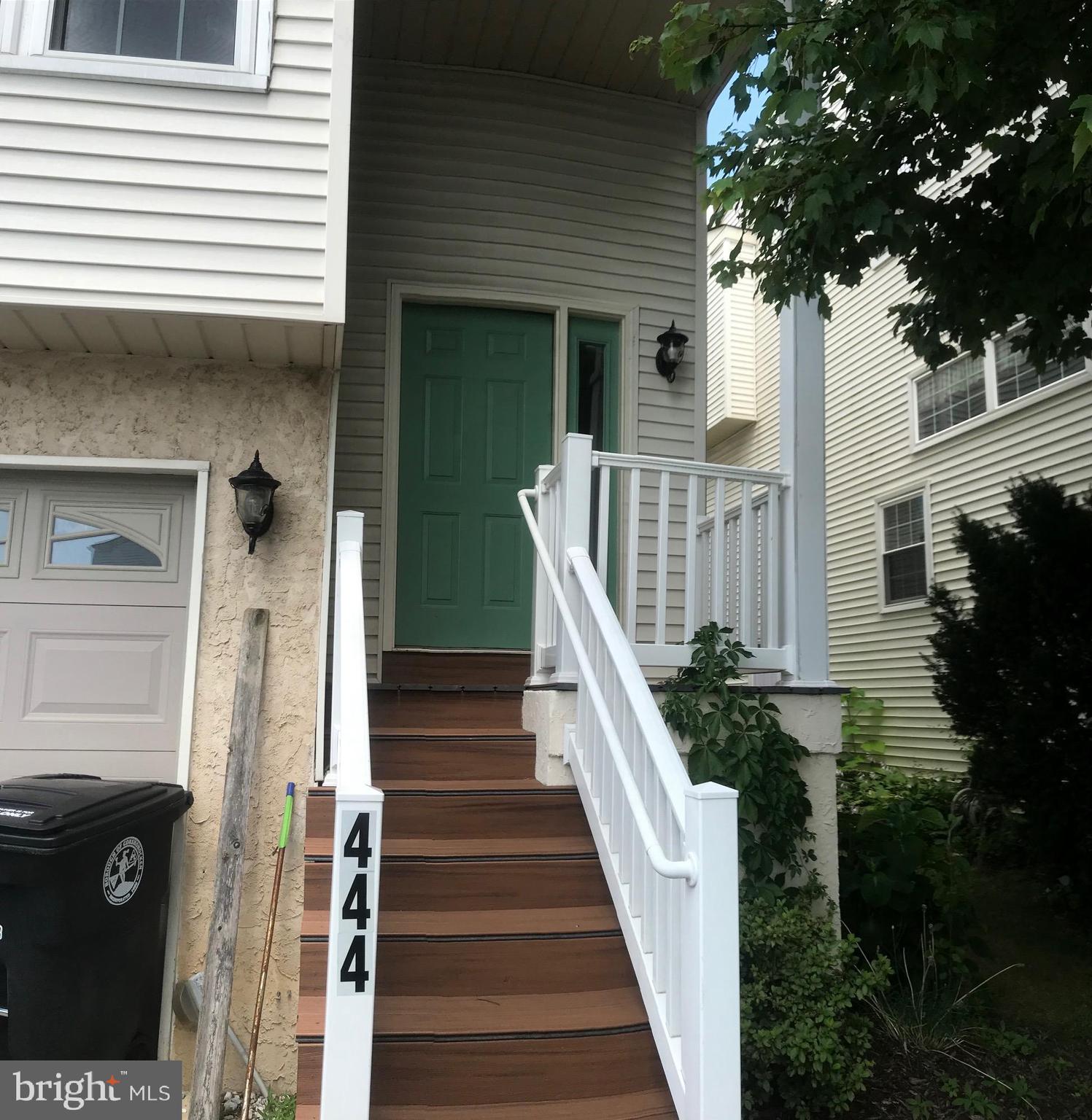 CONSHOHOCKEN - Residential Lease