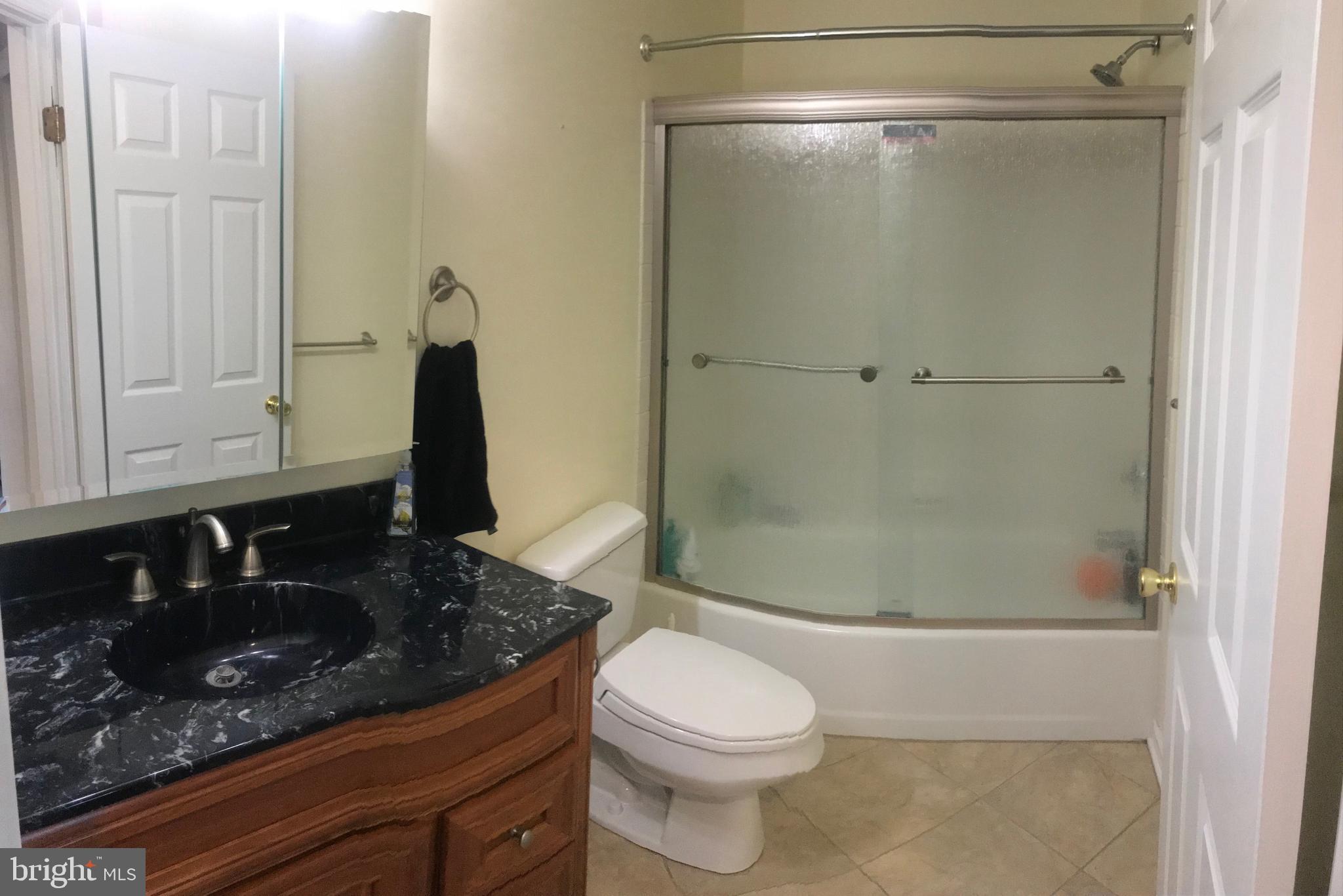 CONSHOHOCKEN - Residential Lease
