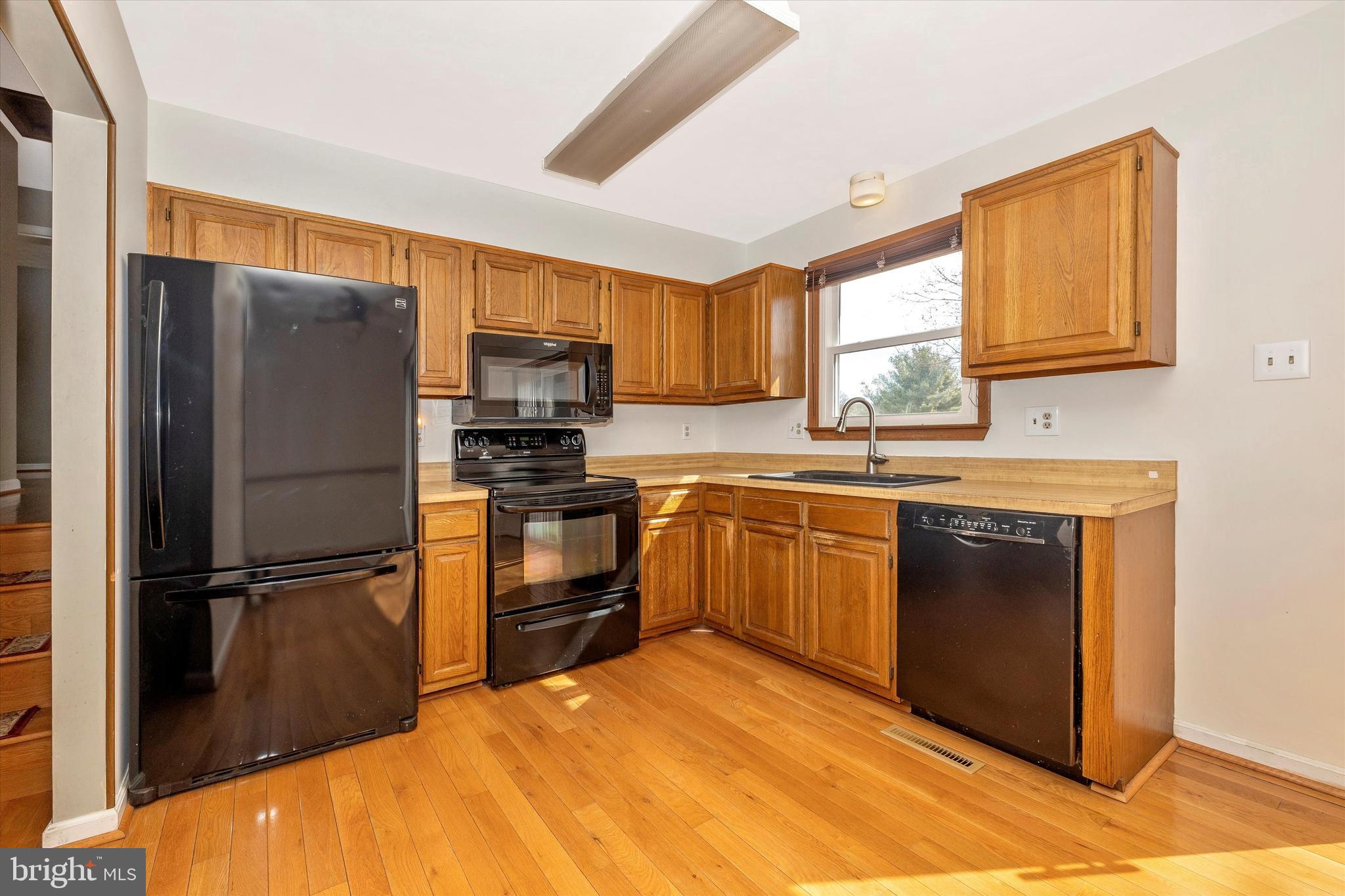 MT AIRY VILLAGE - Residential