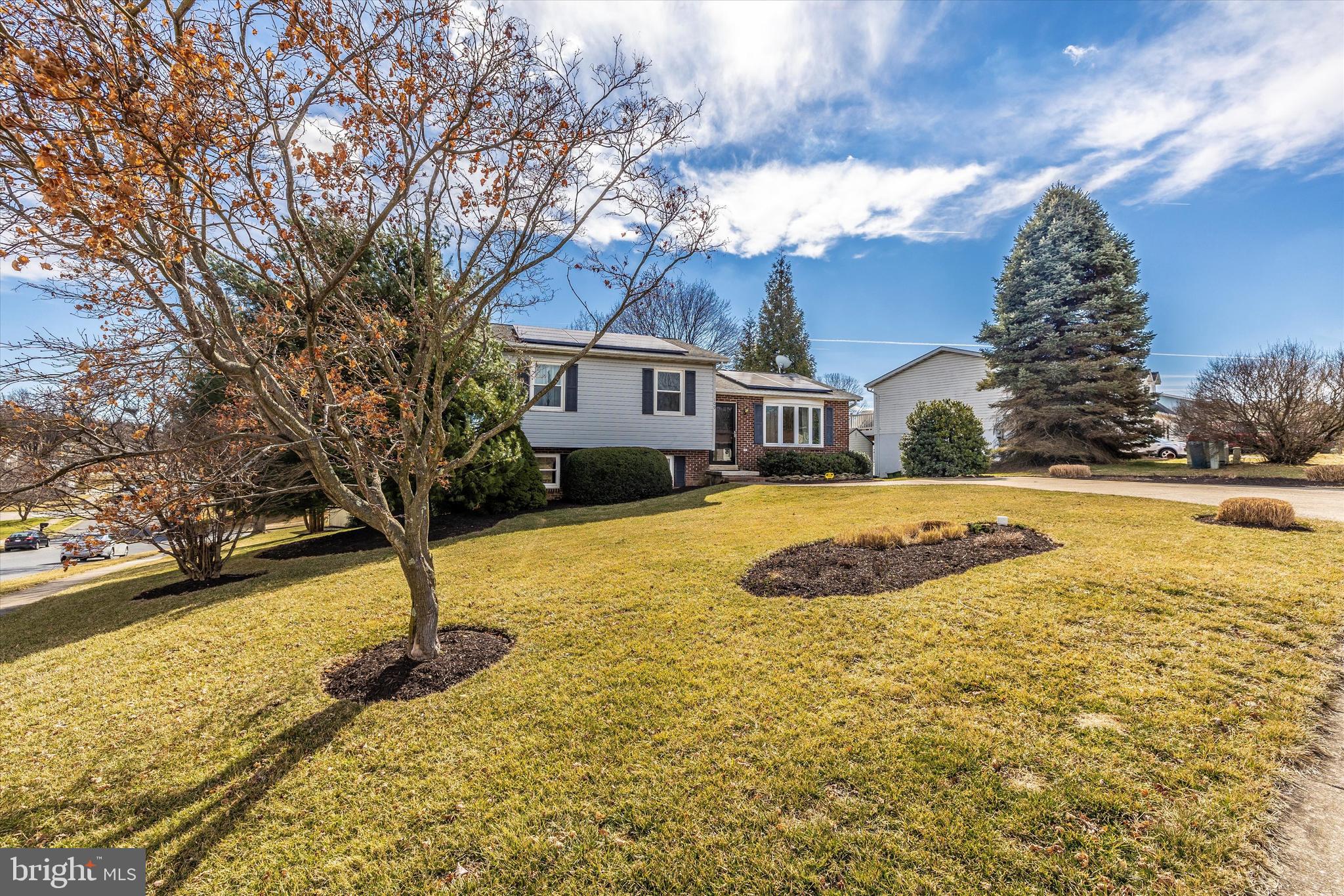 MT AIRY VILLAGE - Residential