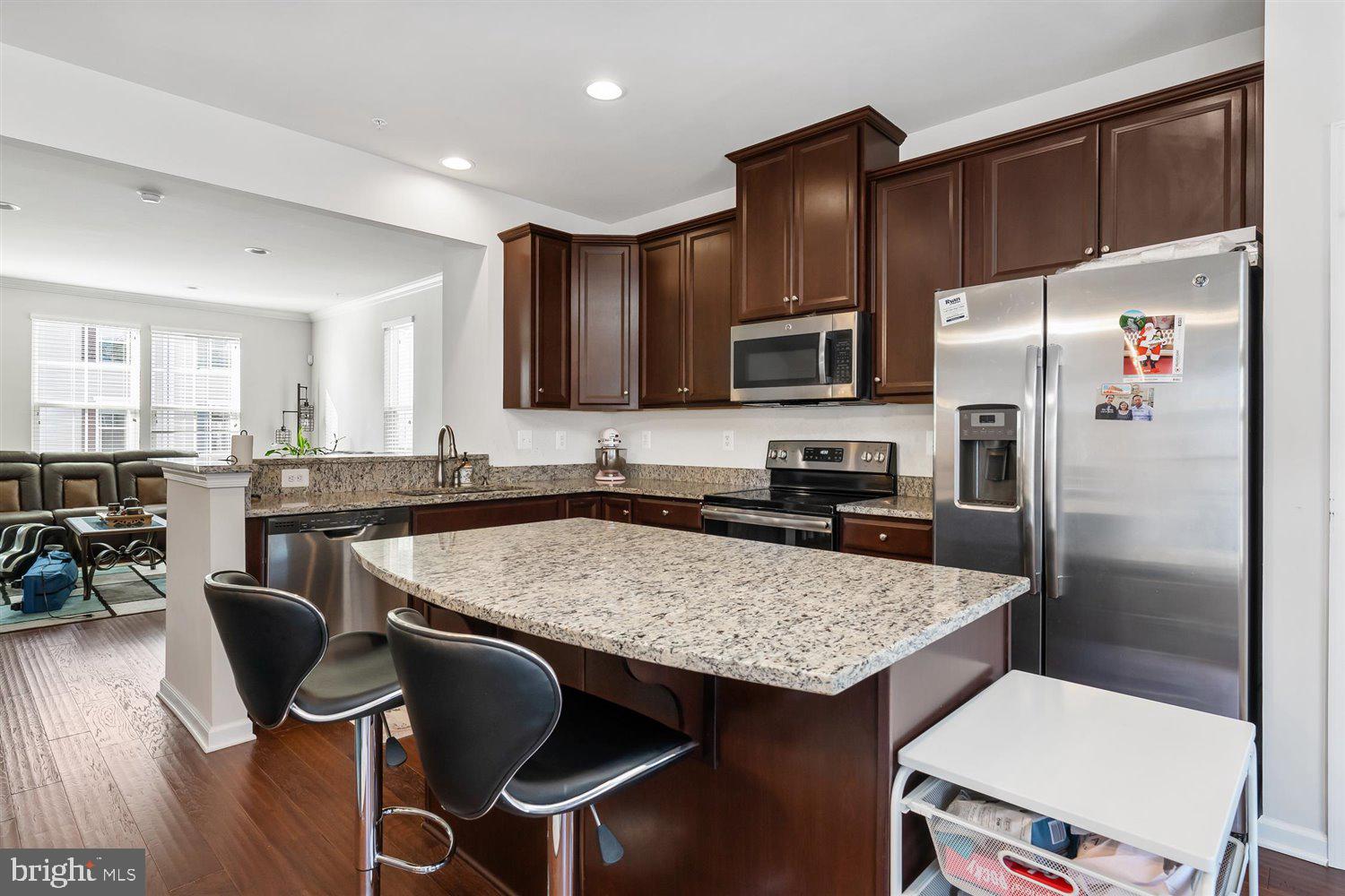 SHELTERED HARBOR - Residential Lease