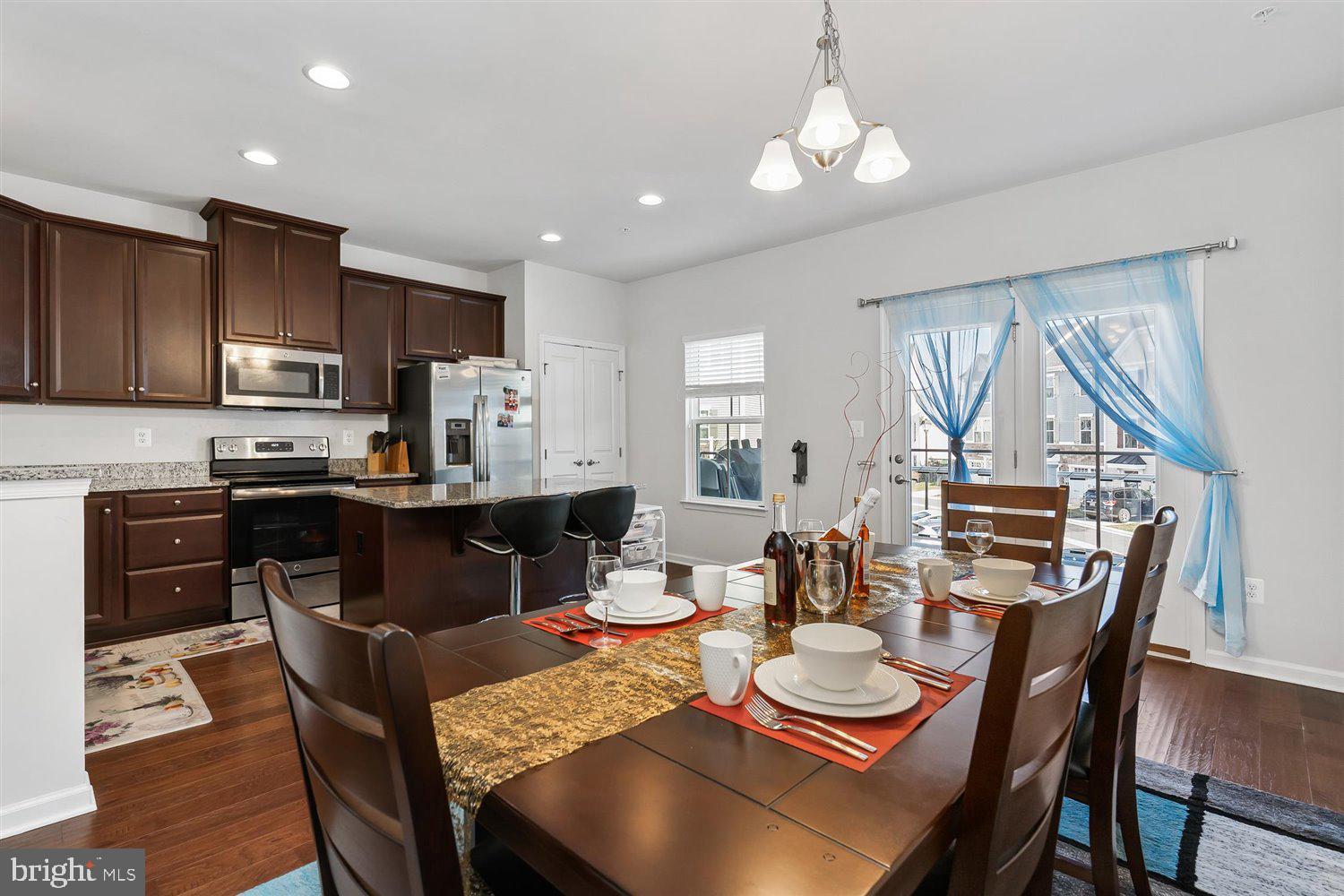 SHELTERED HARBOR - Residential Lease