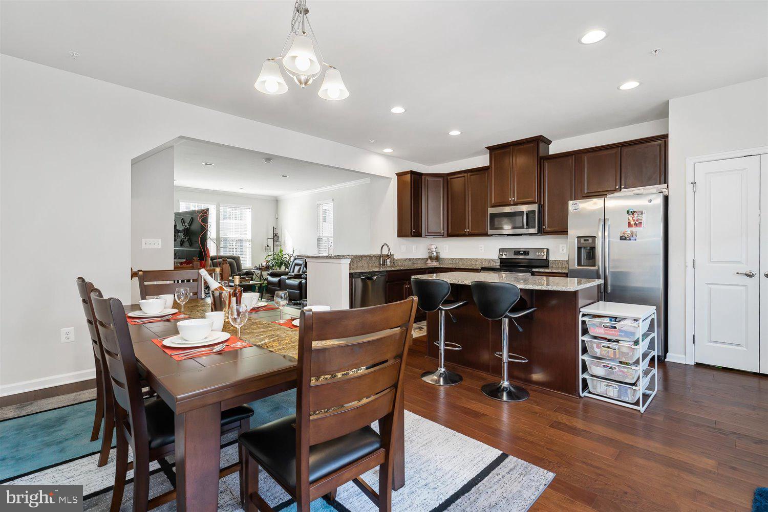 SHELTERED HARBOR - Residential Lease