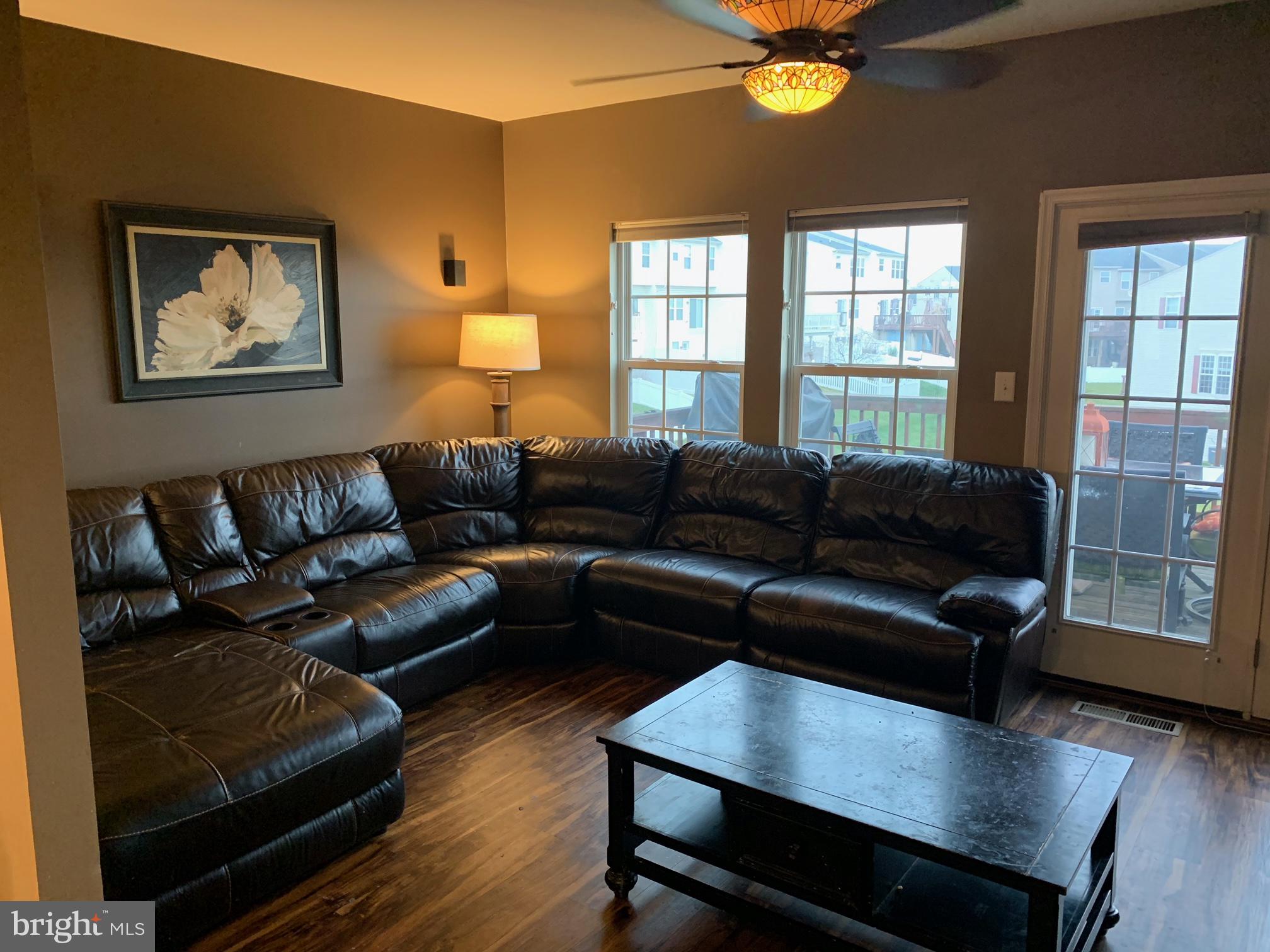 BROOKFIELD - Residential