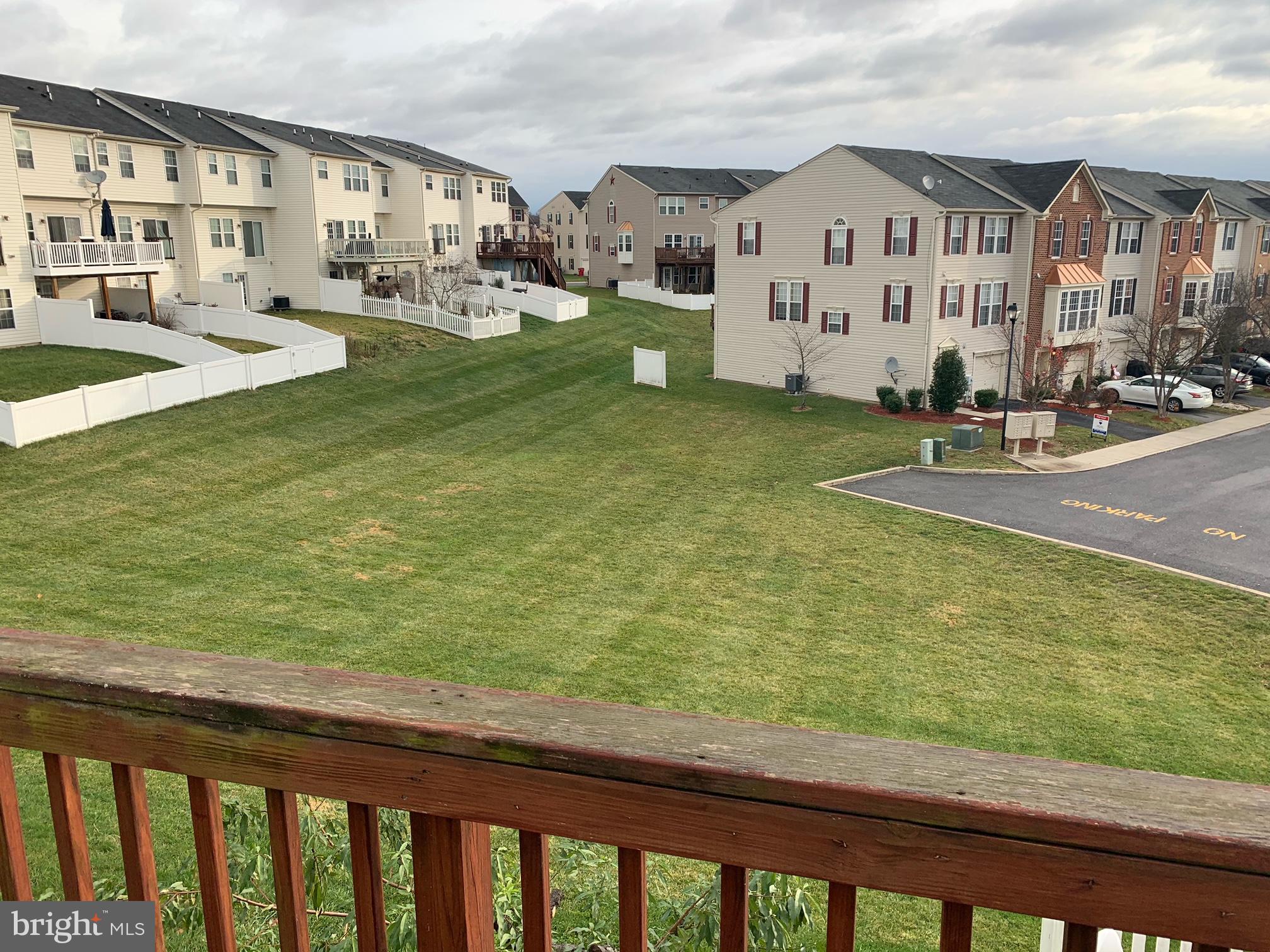 BROOKFIELD - Residential