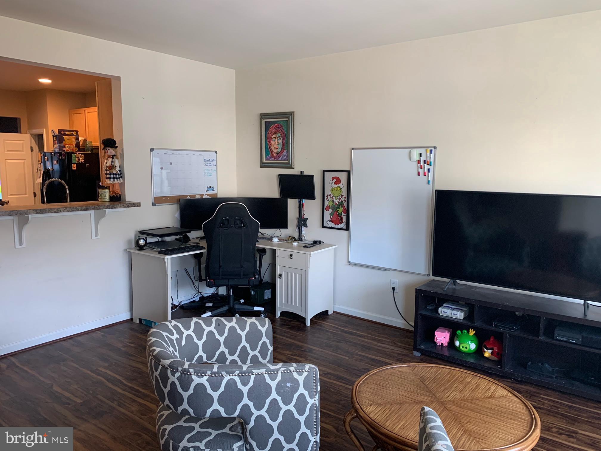 BROOKFIELD - Residential