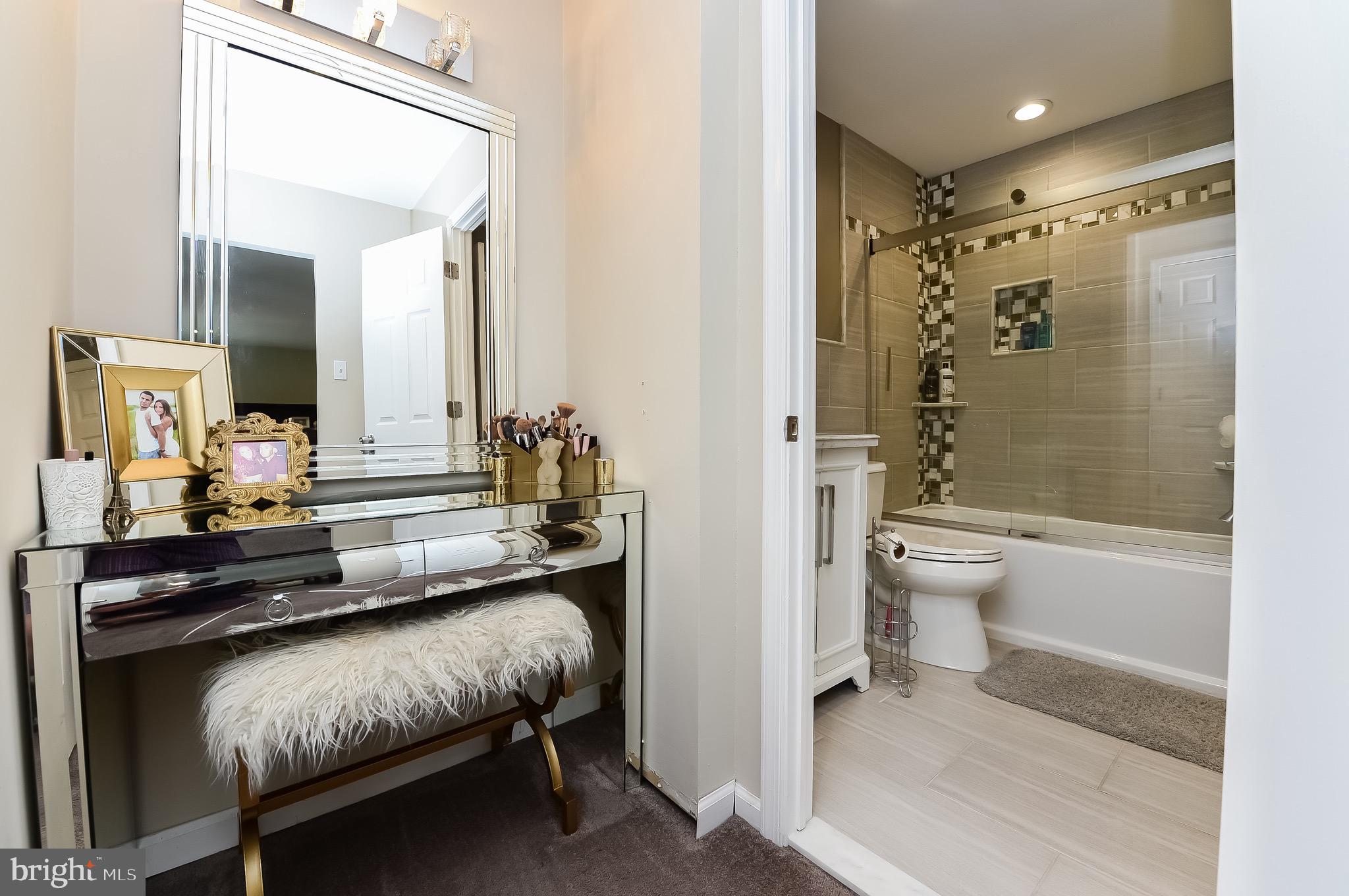 NESHAMINY VALLEY - Residential