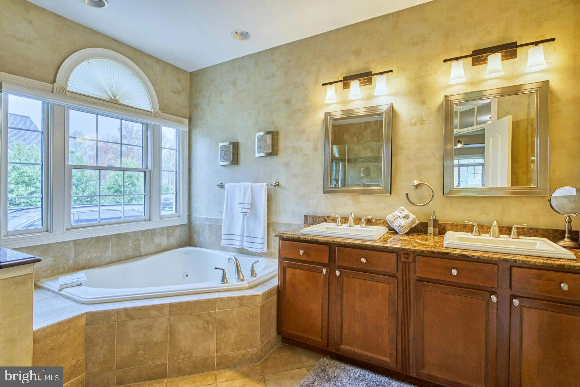 LENAH RUN - Residential