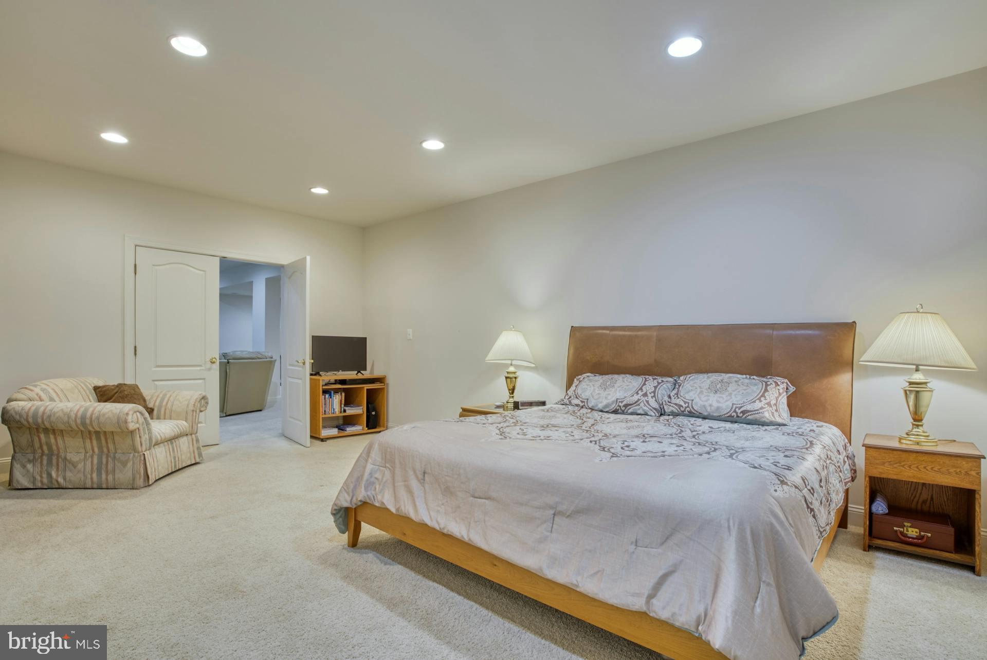 LENAH RUN - Residential