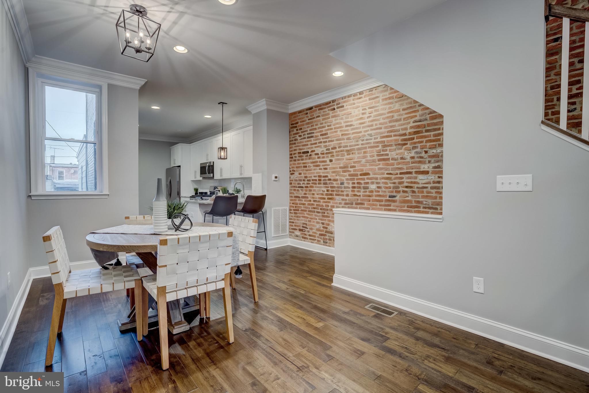HIGHLANDTOWN - Residential