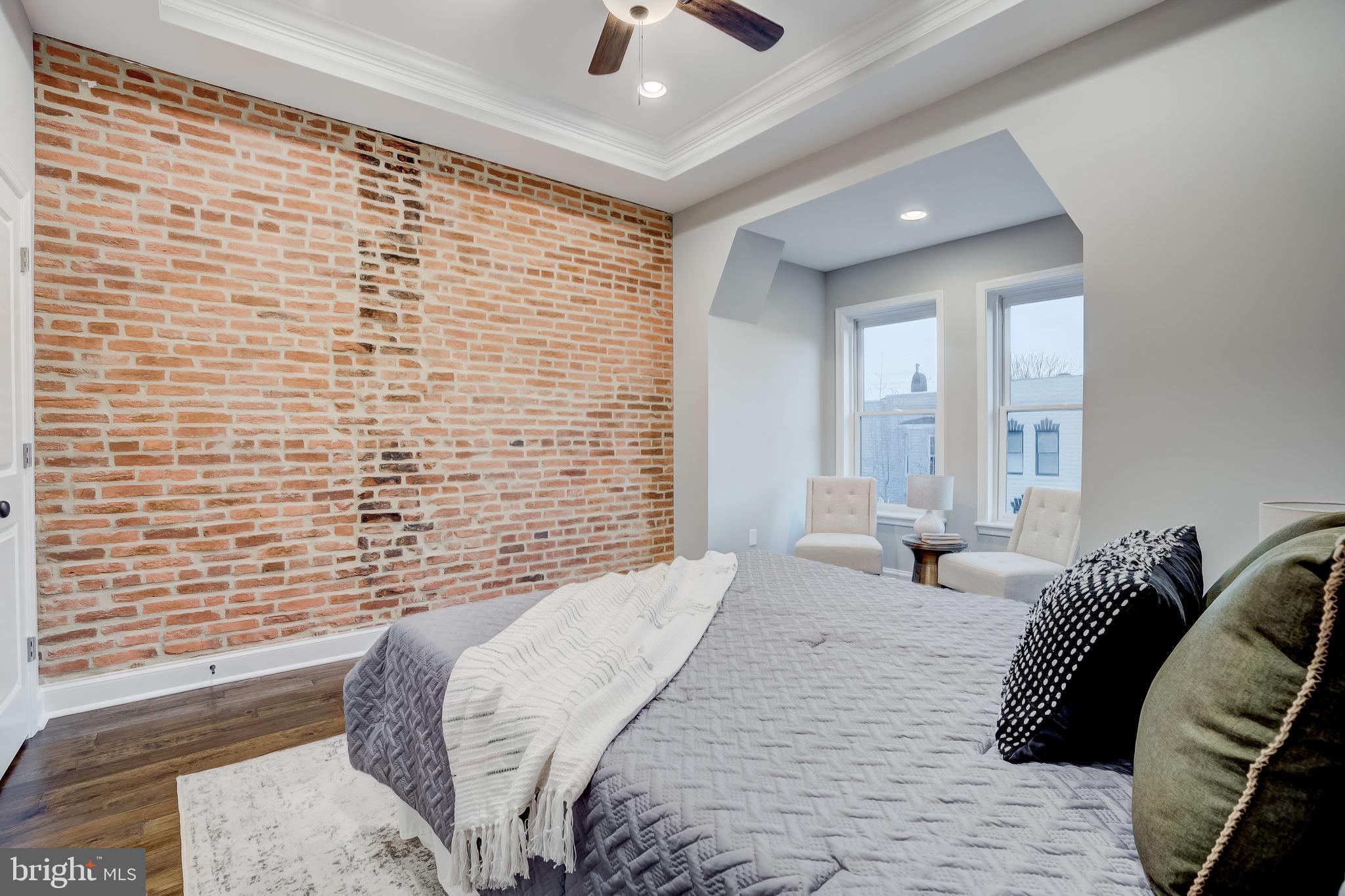 HIGHLANDTOWN - Residential