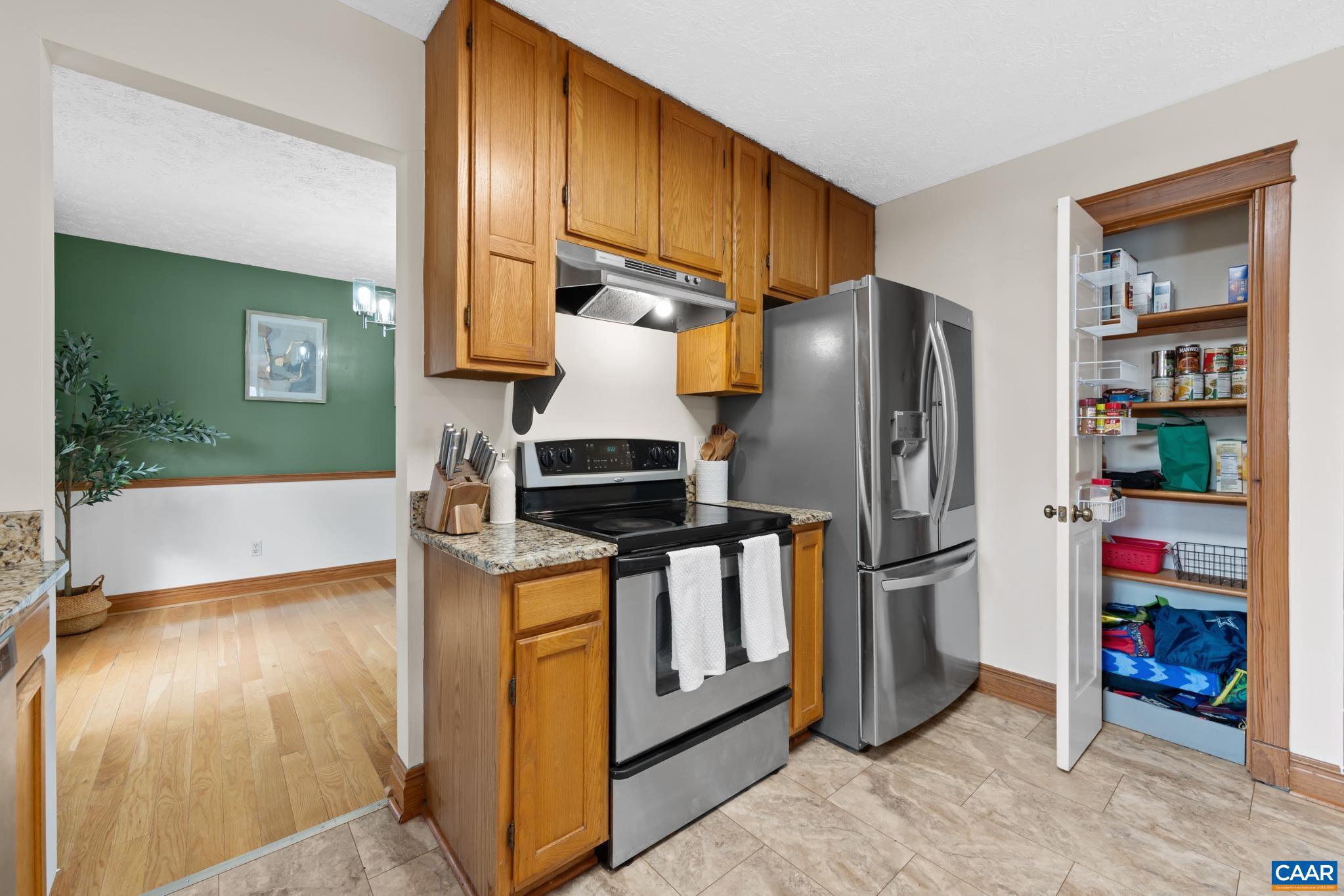 LAKE MONTICELLO - Residential