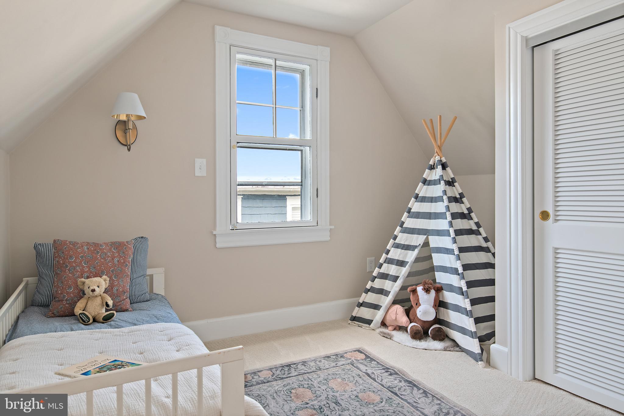 HISTORIC DISTRICT - Residential