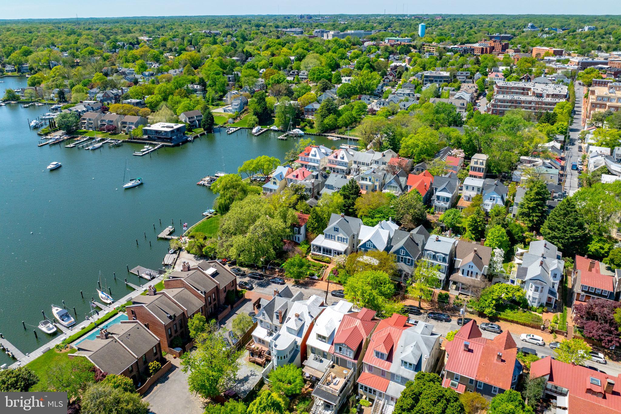 HISTORIC DISTRICT - Residential