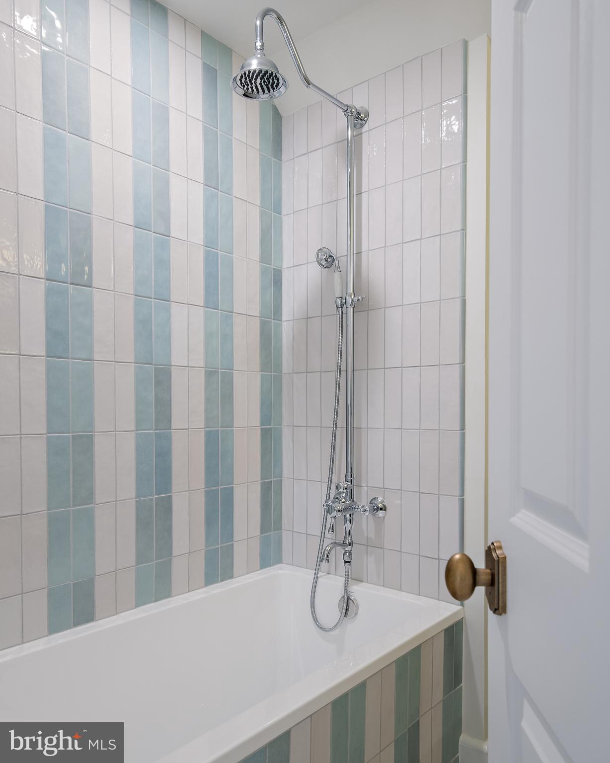 HISTORIC DISTRICT - Residential