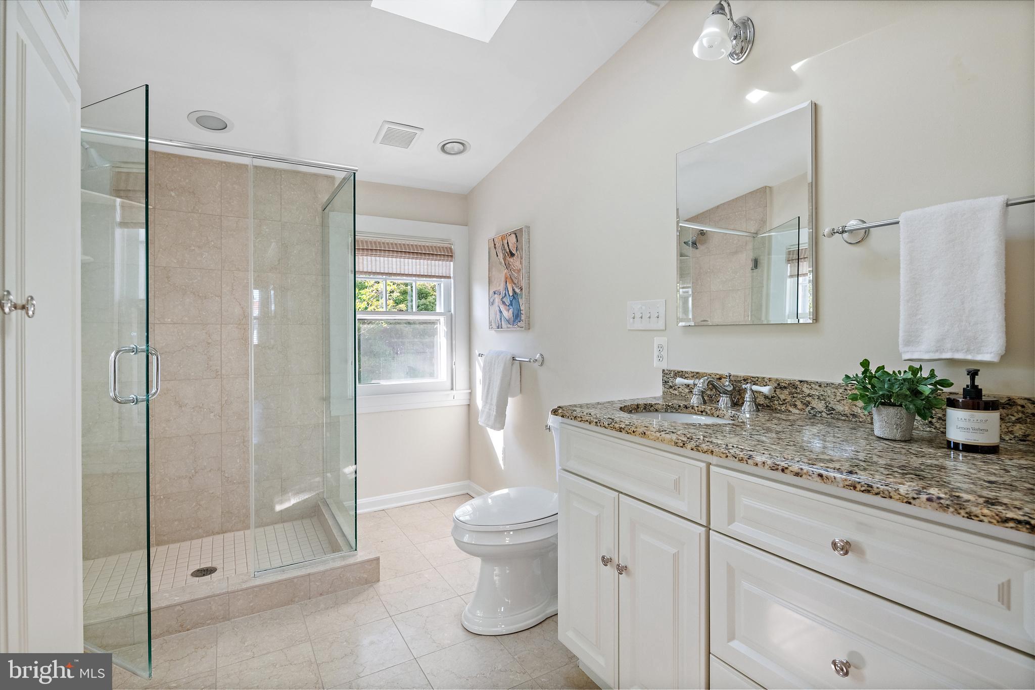 HISTORIC DISTRICT - Residential