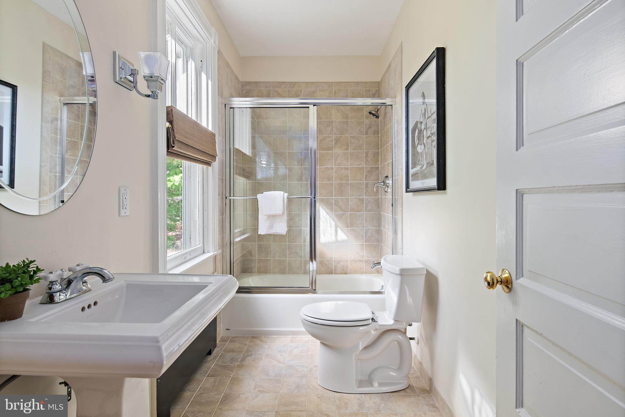 HISTORIC DISTRICT - Residential