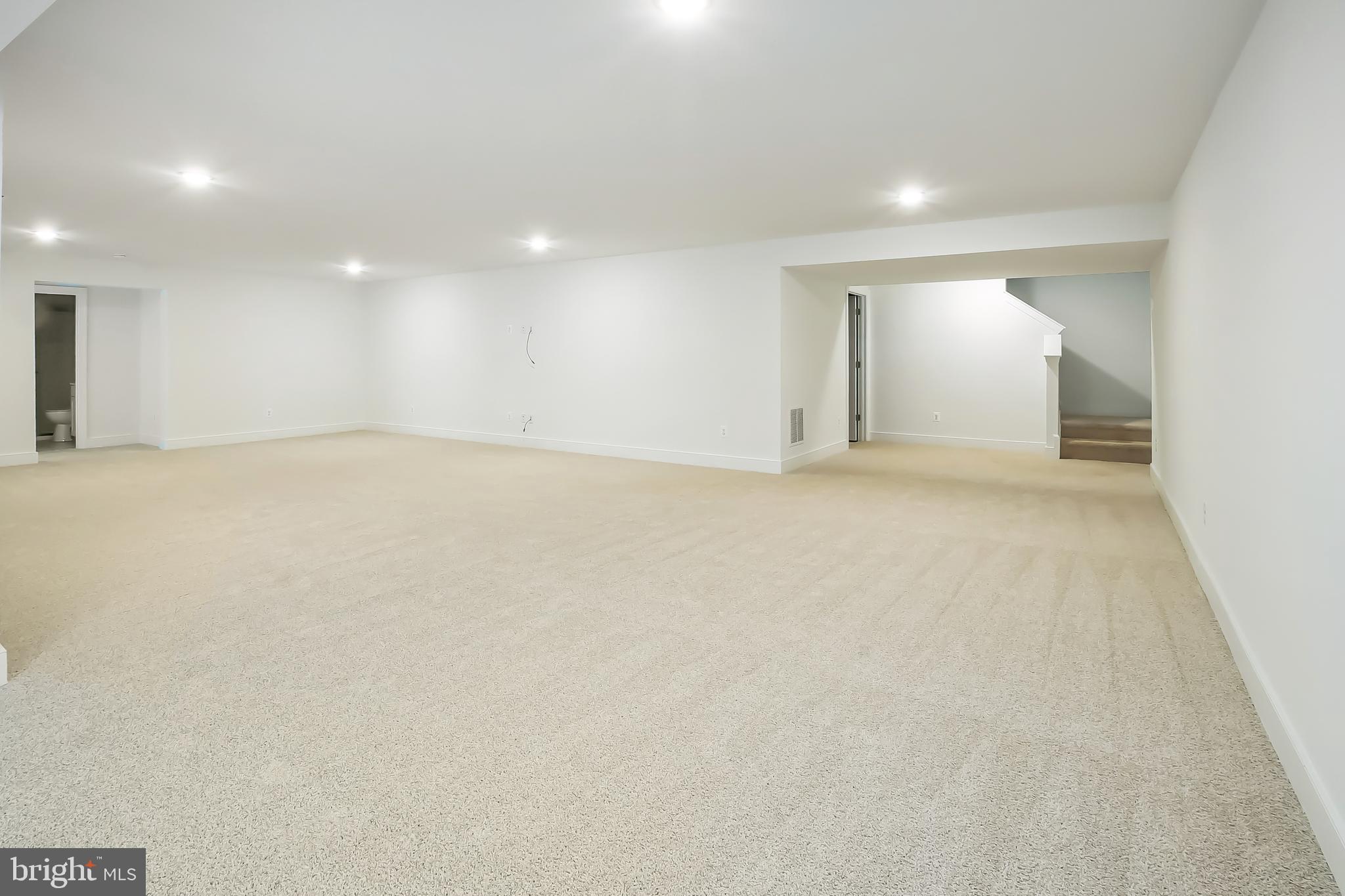 FOUR SEASONS AT PENNFIELD - Residential