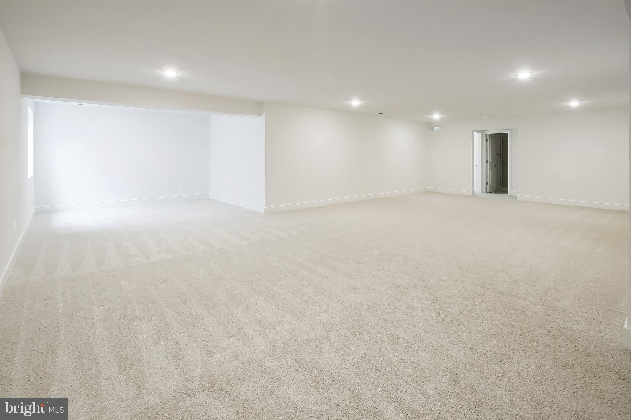 FOUR SEASONS AT PENNFIELD - Residential