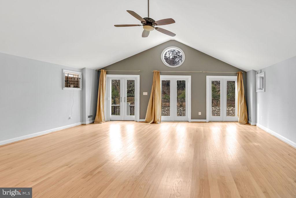 BRADLEY HILLS - Residential Lease