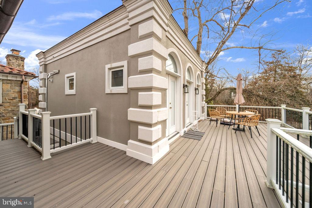 BRADLEY HILLS - Residential Lease