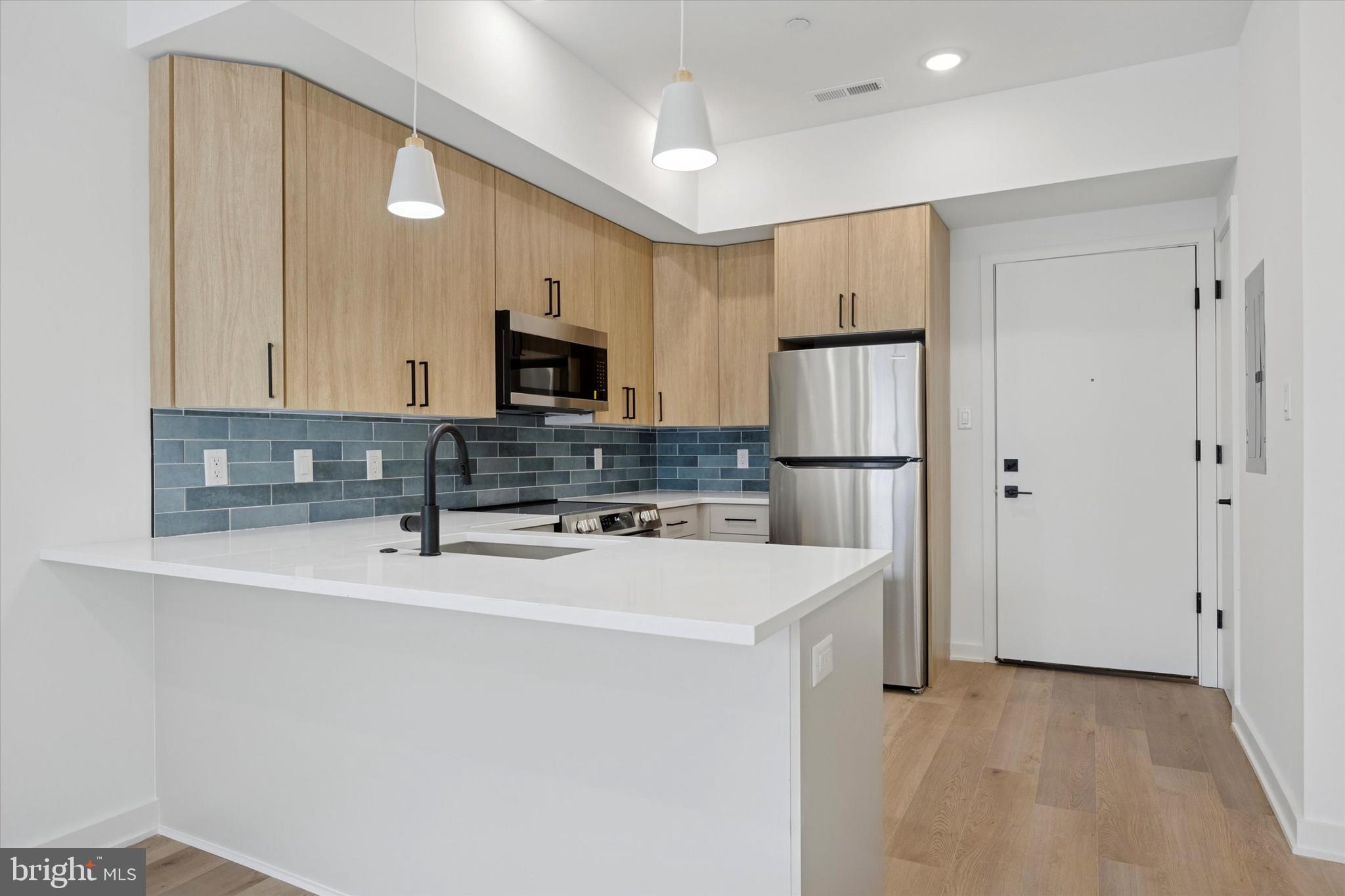 FISHTOWN - Residential Lease