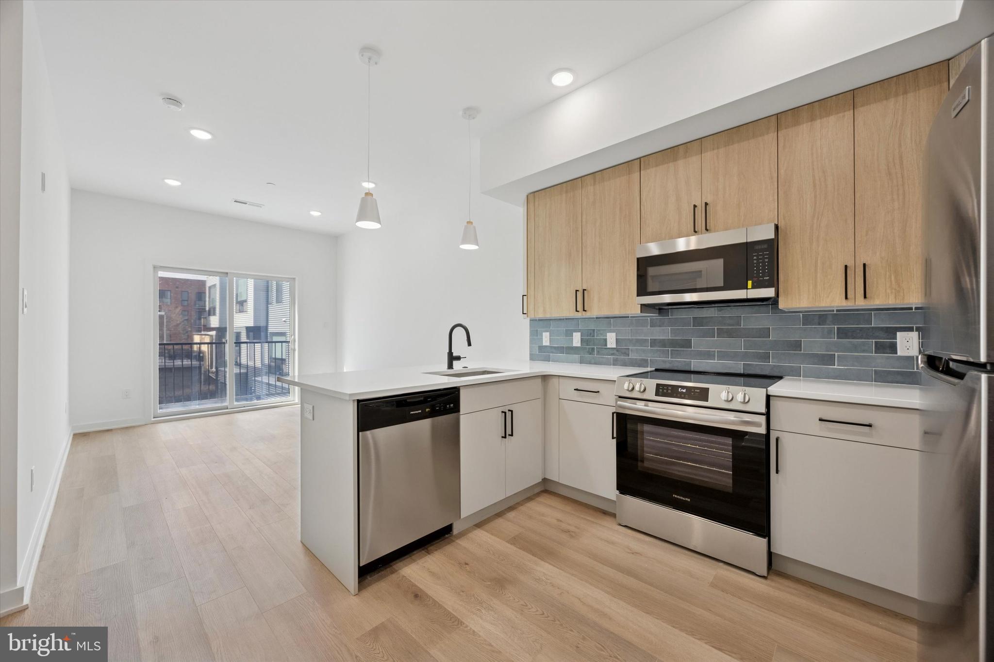 FISHTOWN - Residential Lease